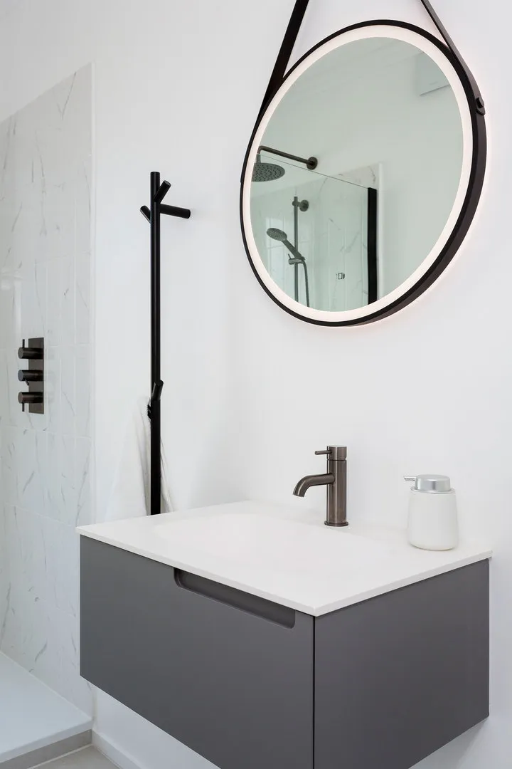 Elsynge Road, holiday home in Clapham, London