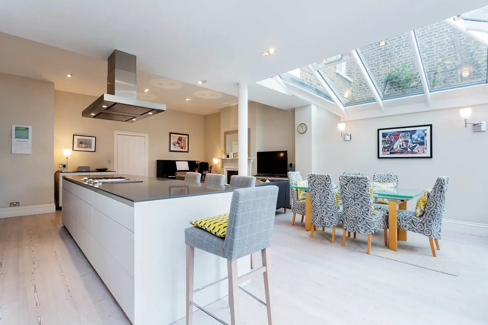 Webster Gardens, holiday home in London