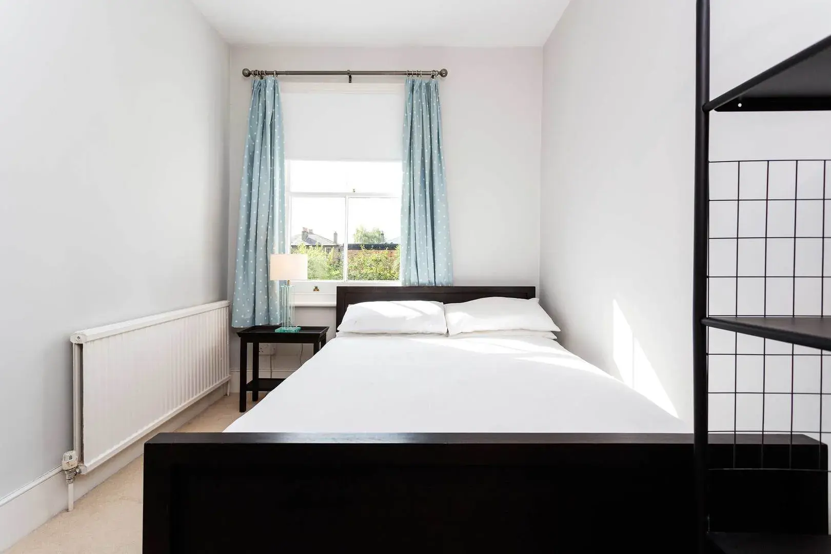 Webster Gardens, holiday home in London