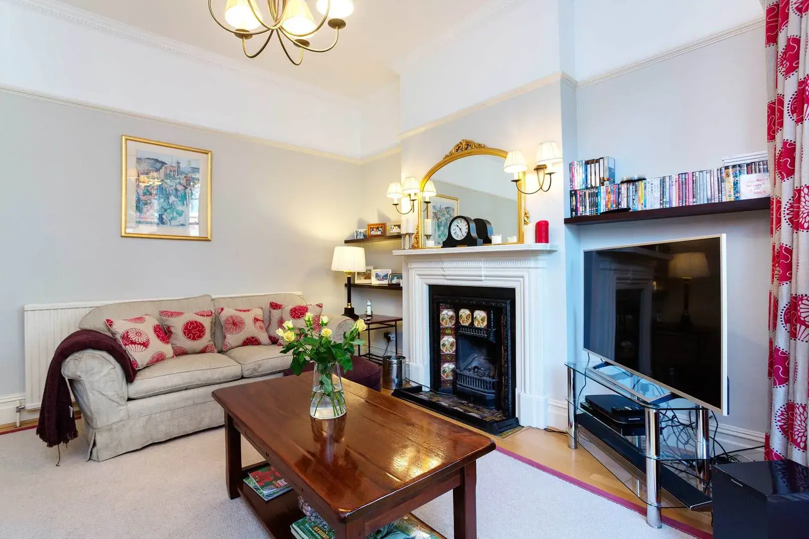 Webster Gardens, holiday home in London