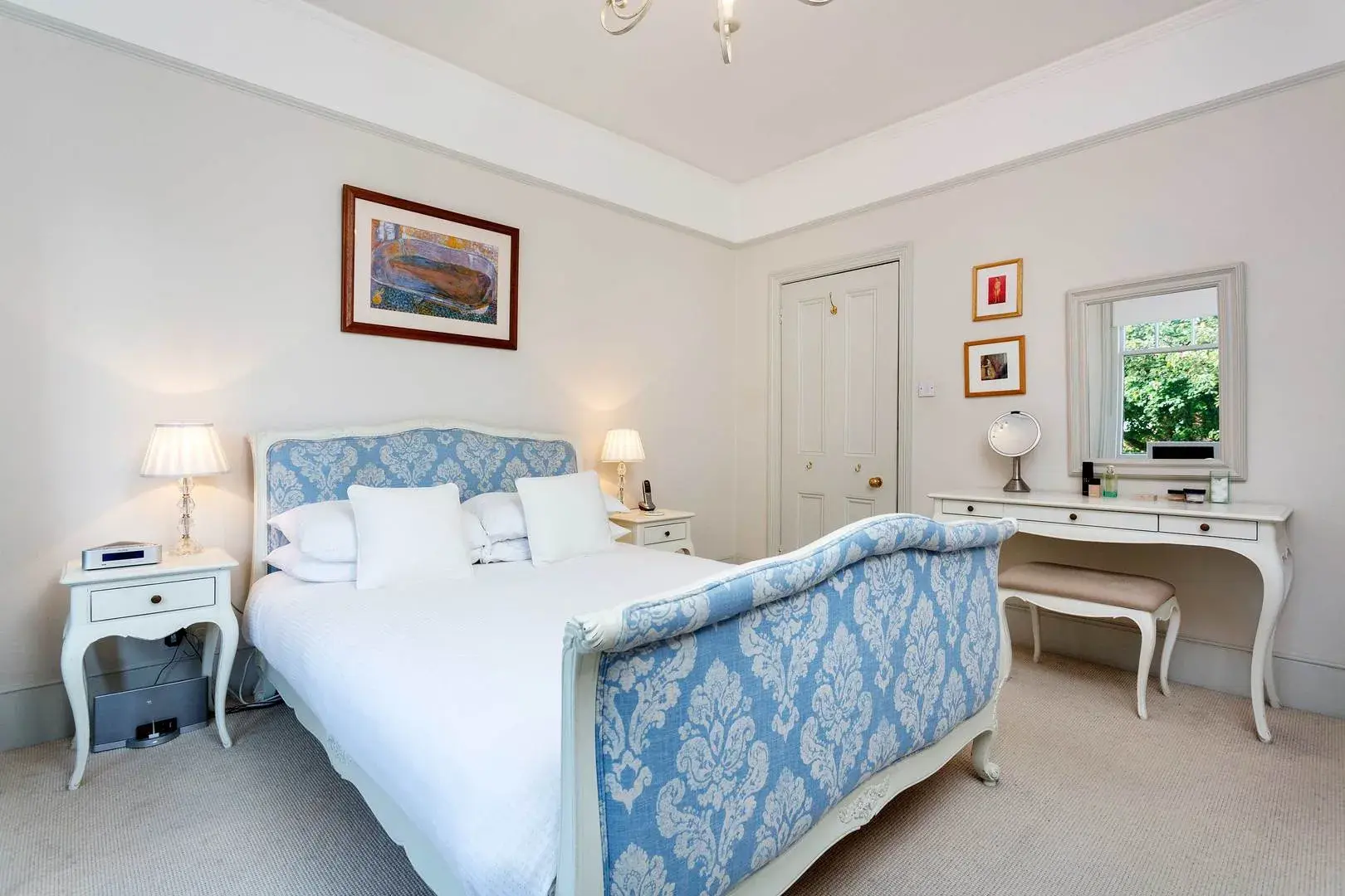 Webster Gardens, holiday home in London