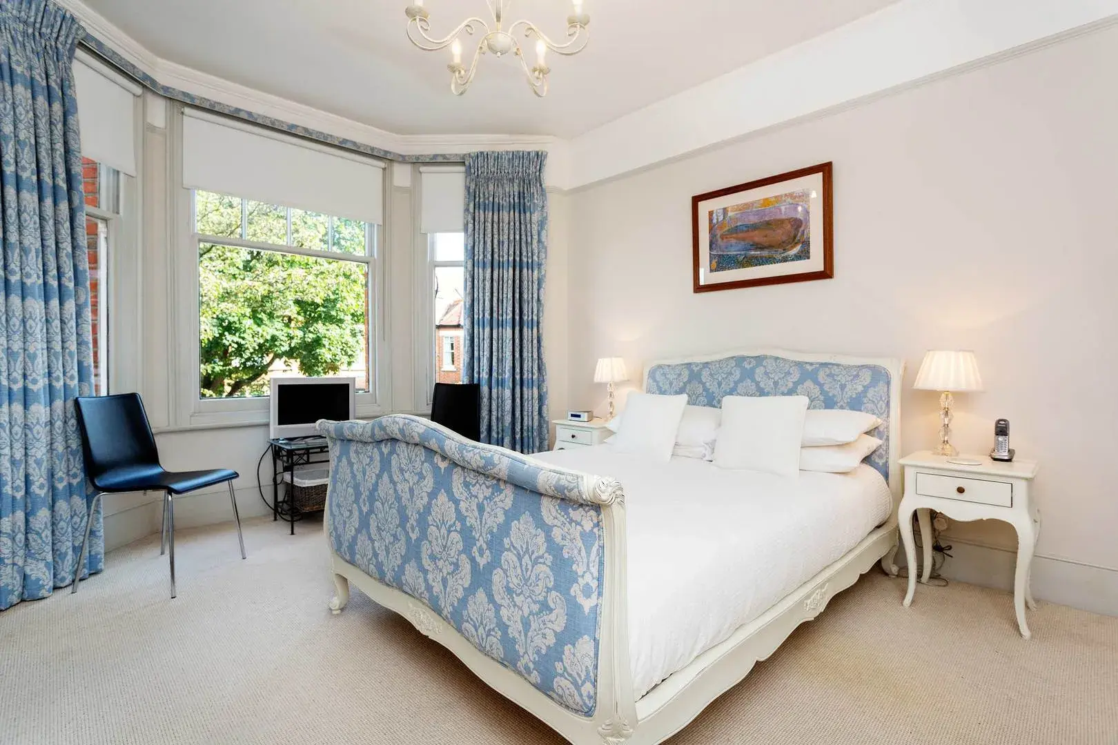 Webster Gardens, holiday home in London