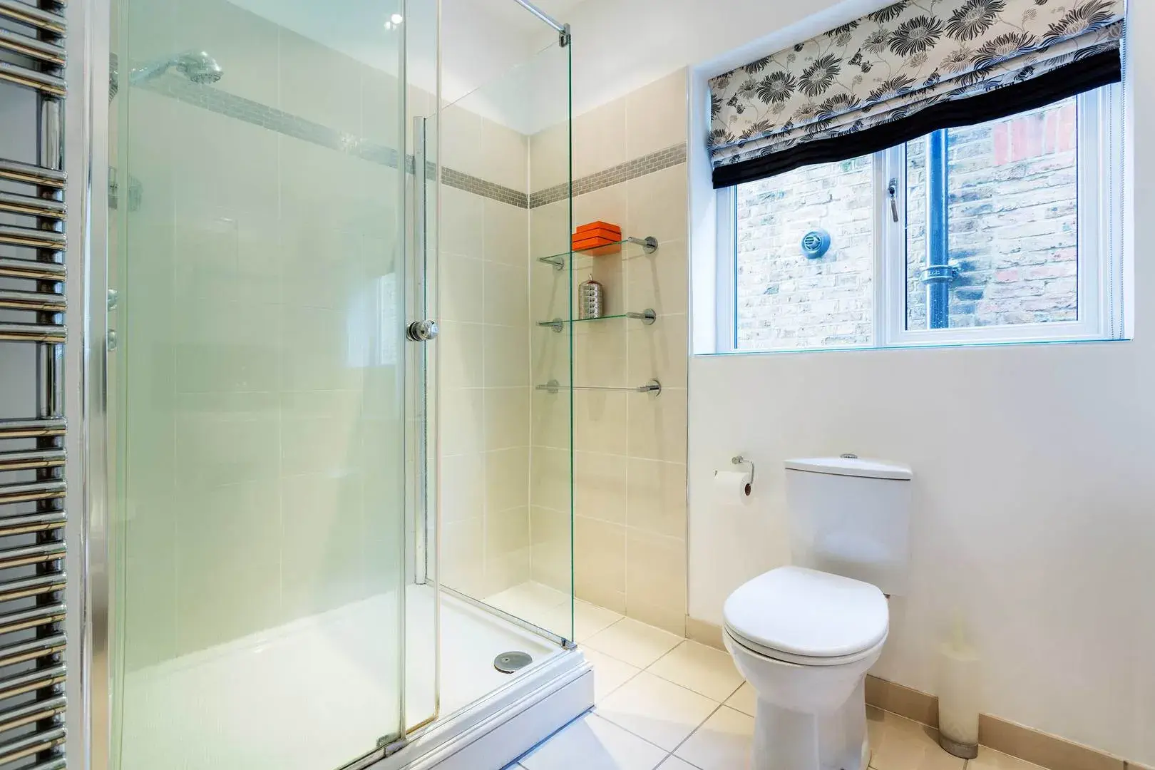 Webster Gardens, holiday home in London