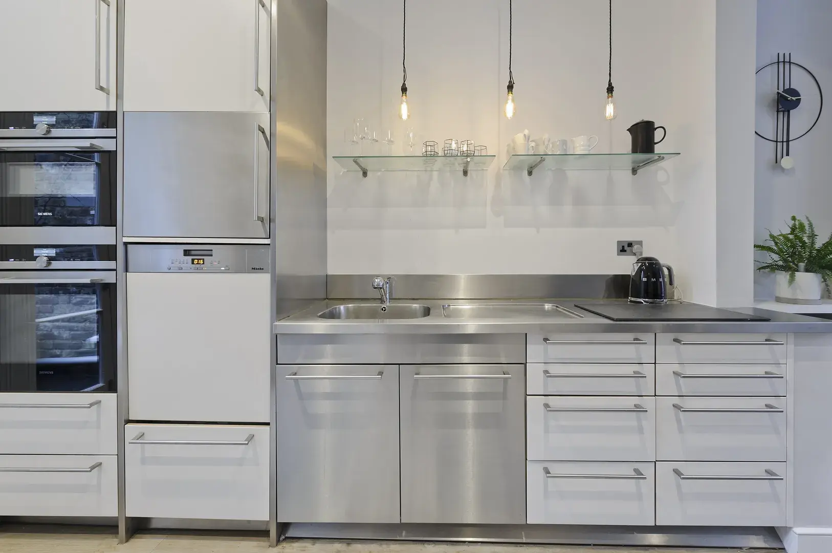 Chalcot Road II, holiday home in Primrose Hill, London