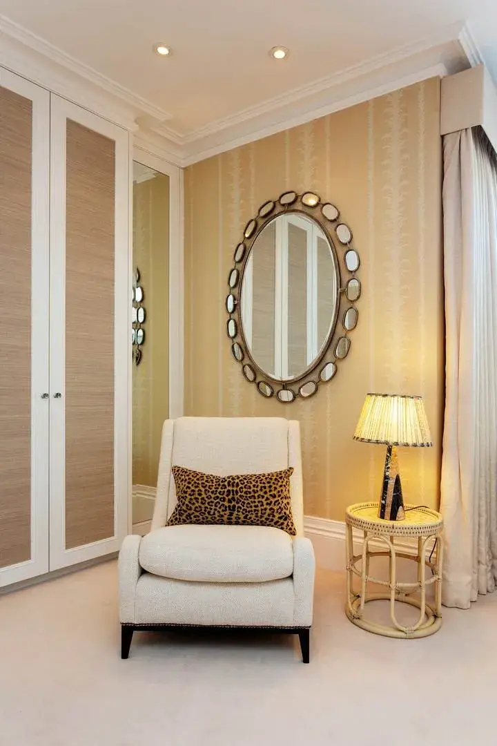 Goldsmith Avenue, holiday home in London