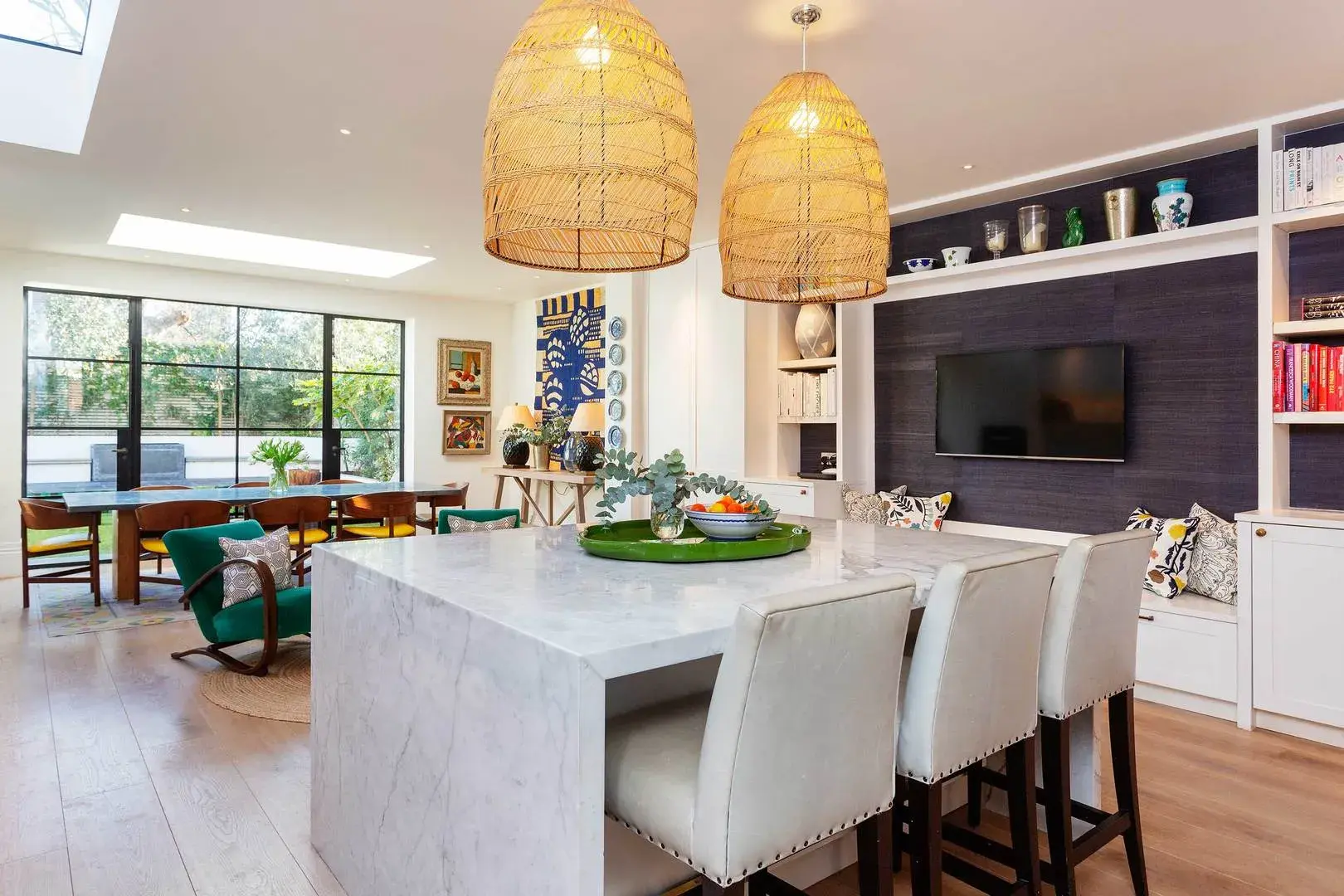 Goldsmith Avenue, holiday home in London