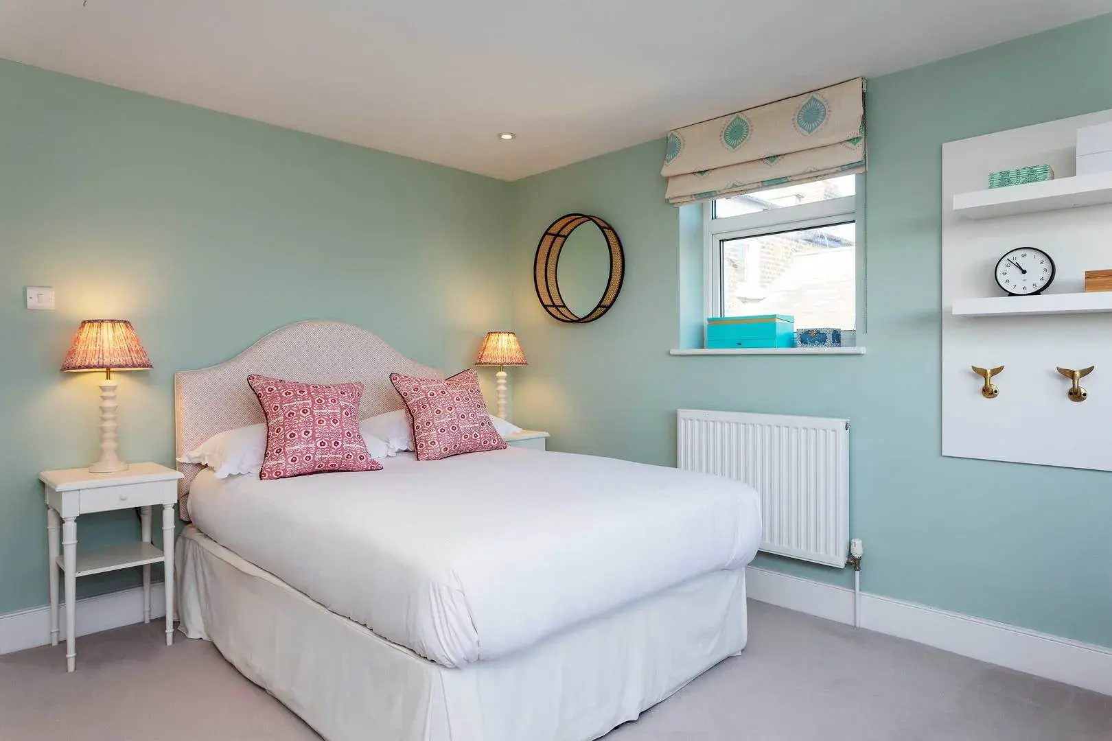 Goldsmith Avenue, holiday home in London