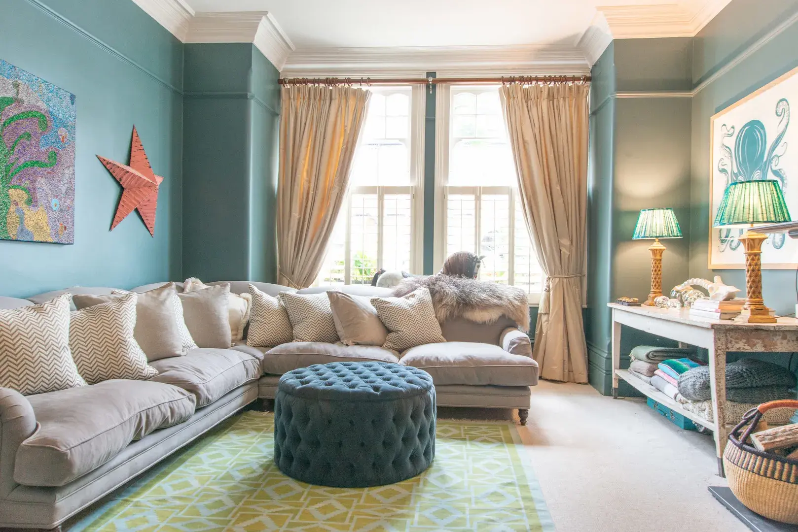 Manville Road, holiday home in London