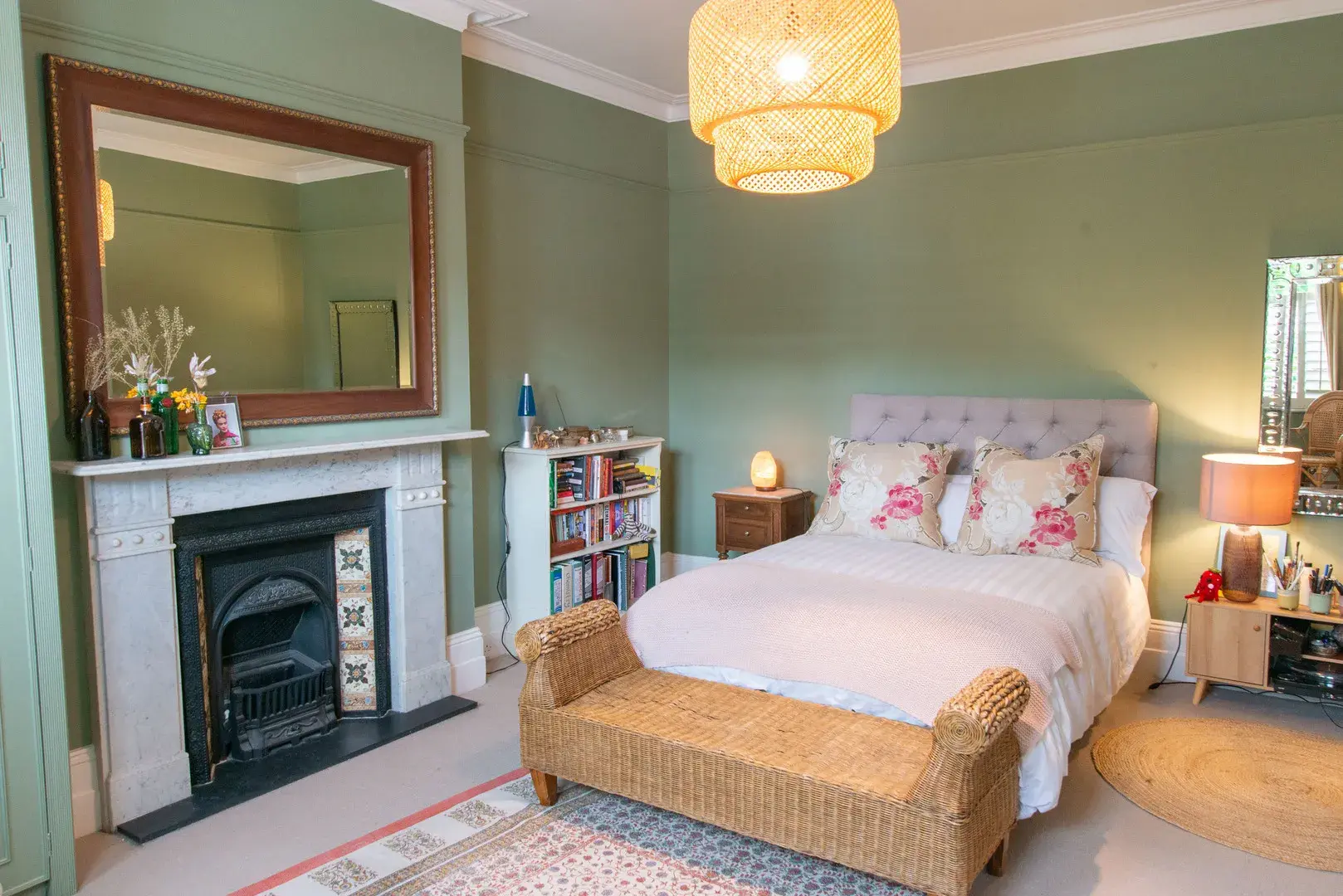 Manville Road, holiday home in London