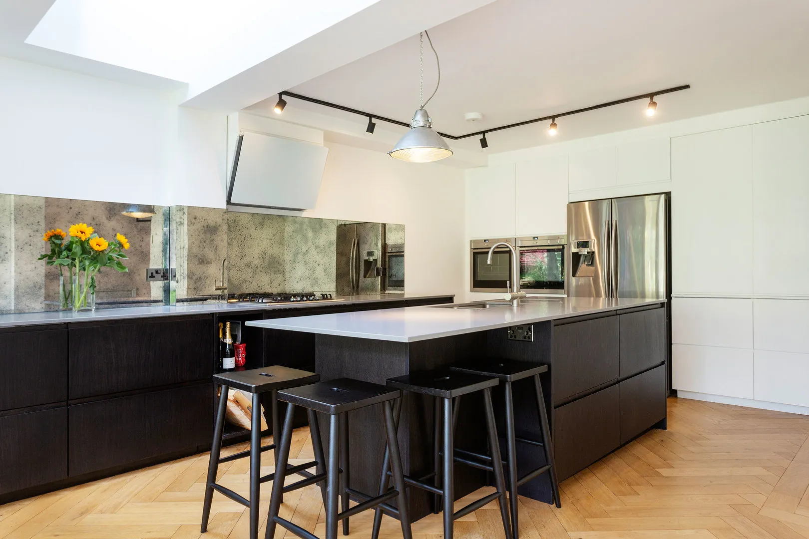 Mount View Road, holiday home in London