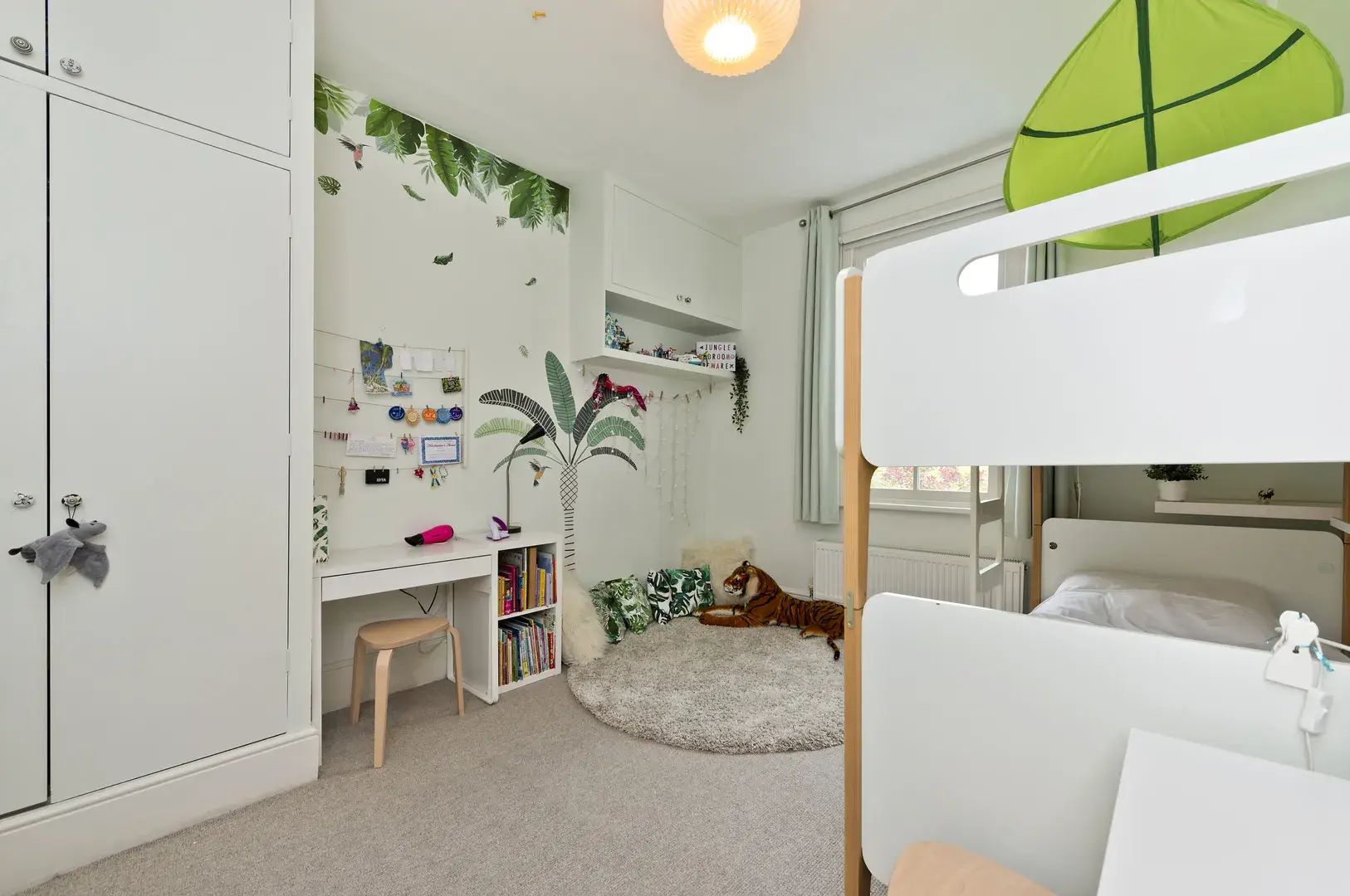 Grenville Road, holiday home in London