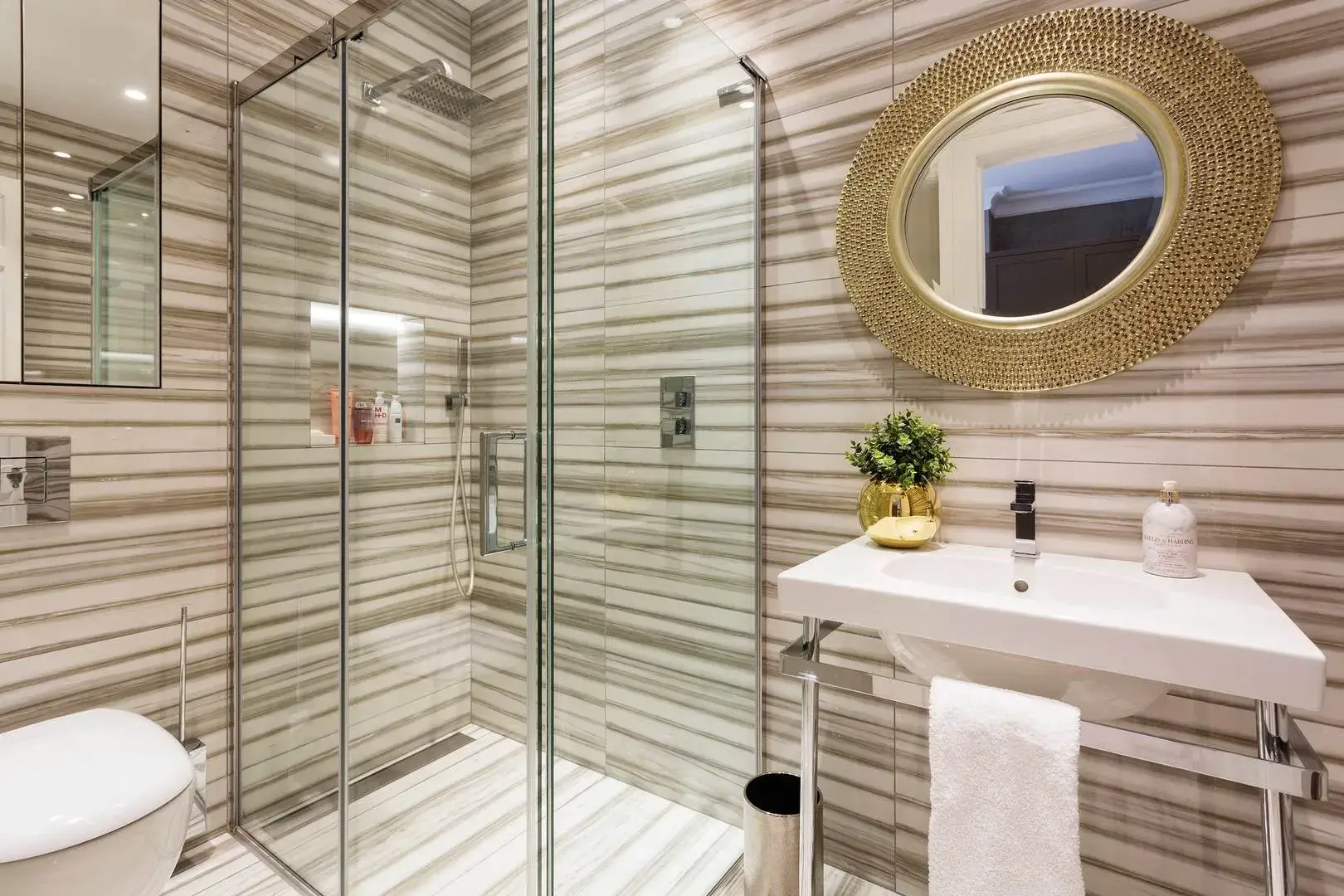 Lower Mall, holiday home in Hammersmith, London