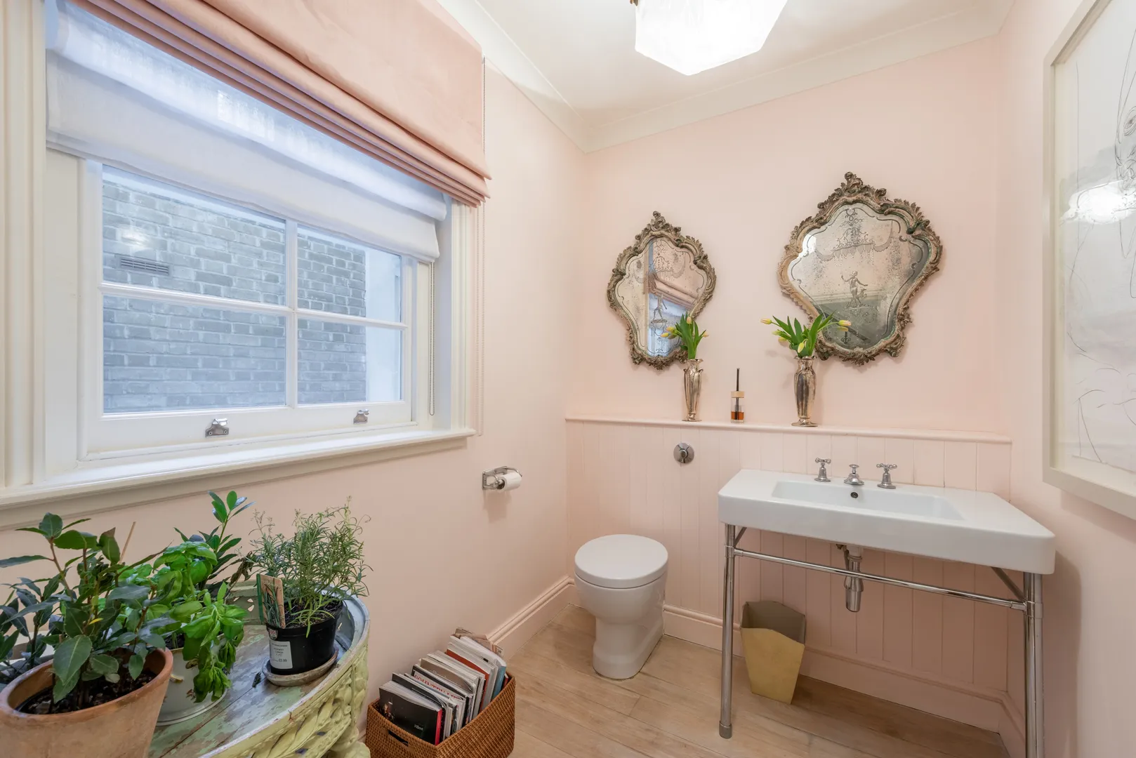 Montpelier Square, holiday home in Knightsbridge, London