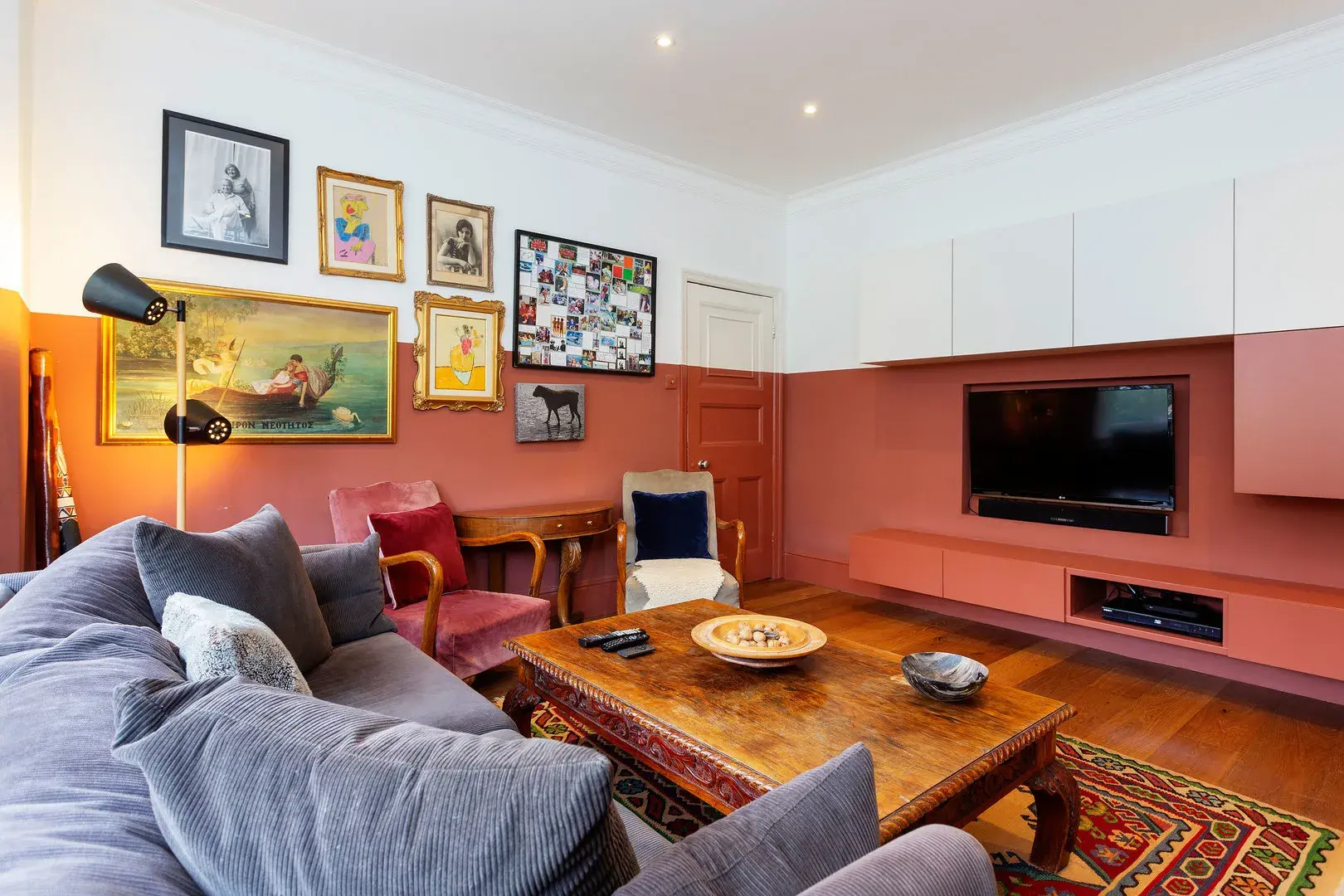 Mortlake Road, holiday home in Kew, London