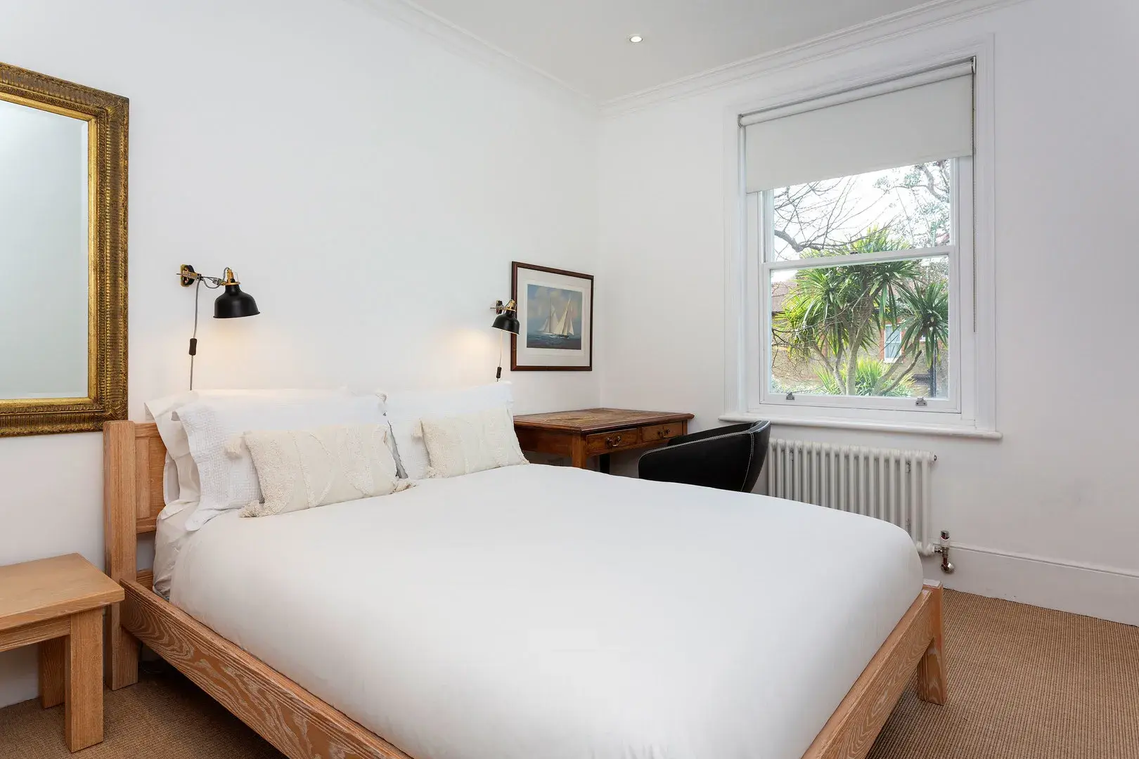 Mortlake Road, holiday home in Kew, London