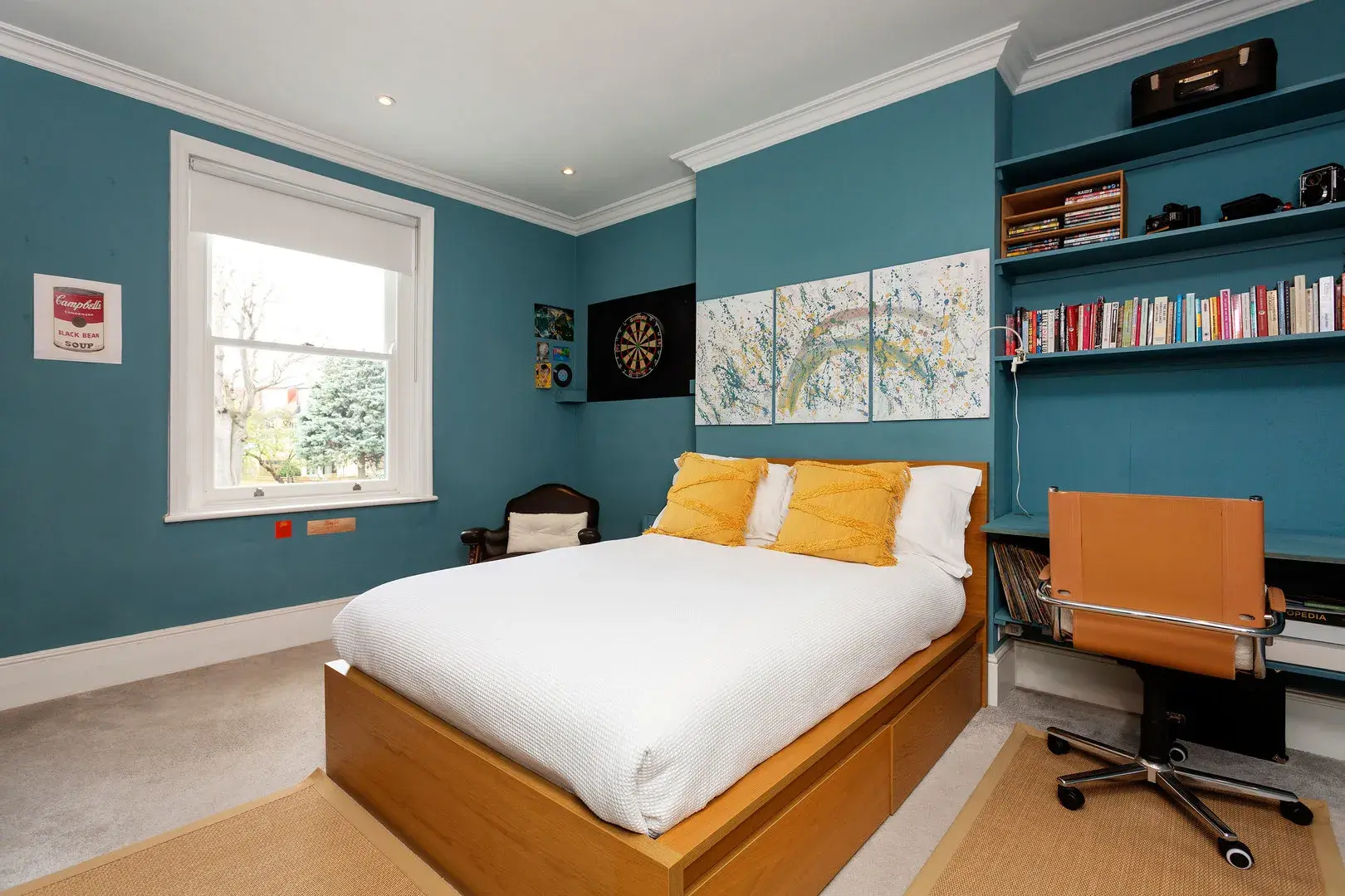 Mortlake Road, holiday home in Kew, London