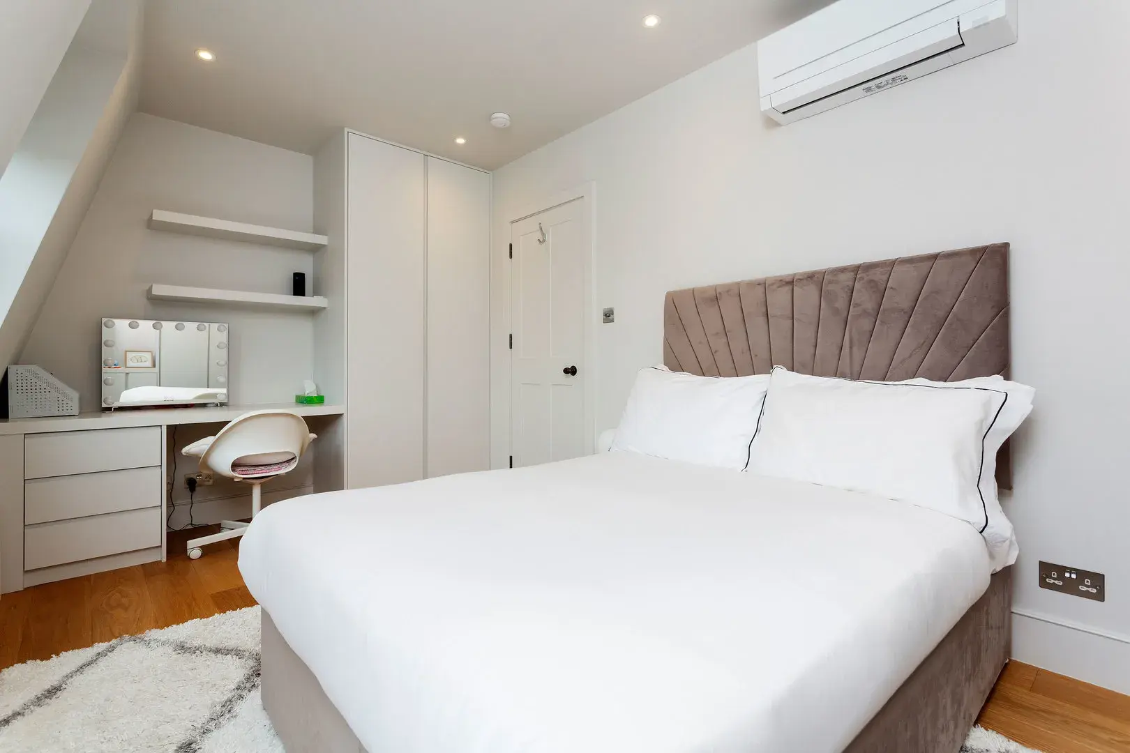 Arlington Road, holiday home in Camden, London