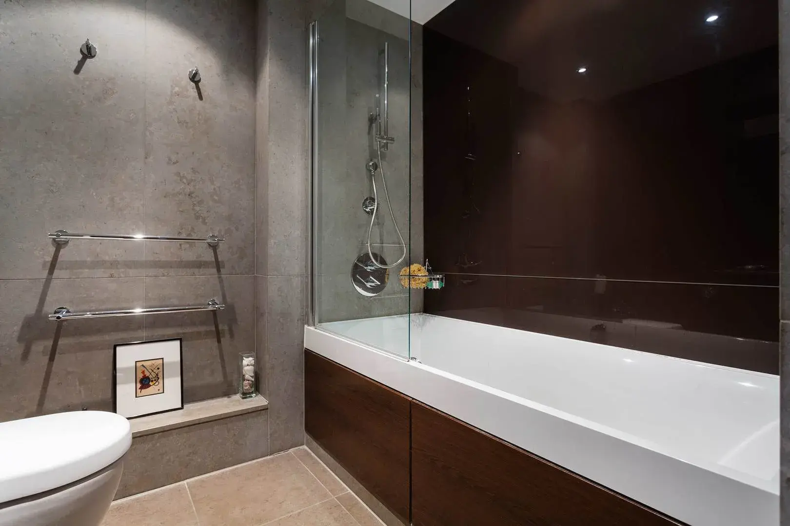 Lensbury Avenue, holiday home in Fulham, London