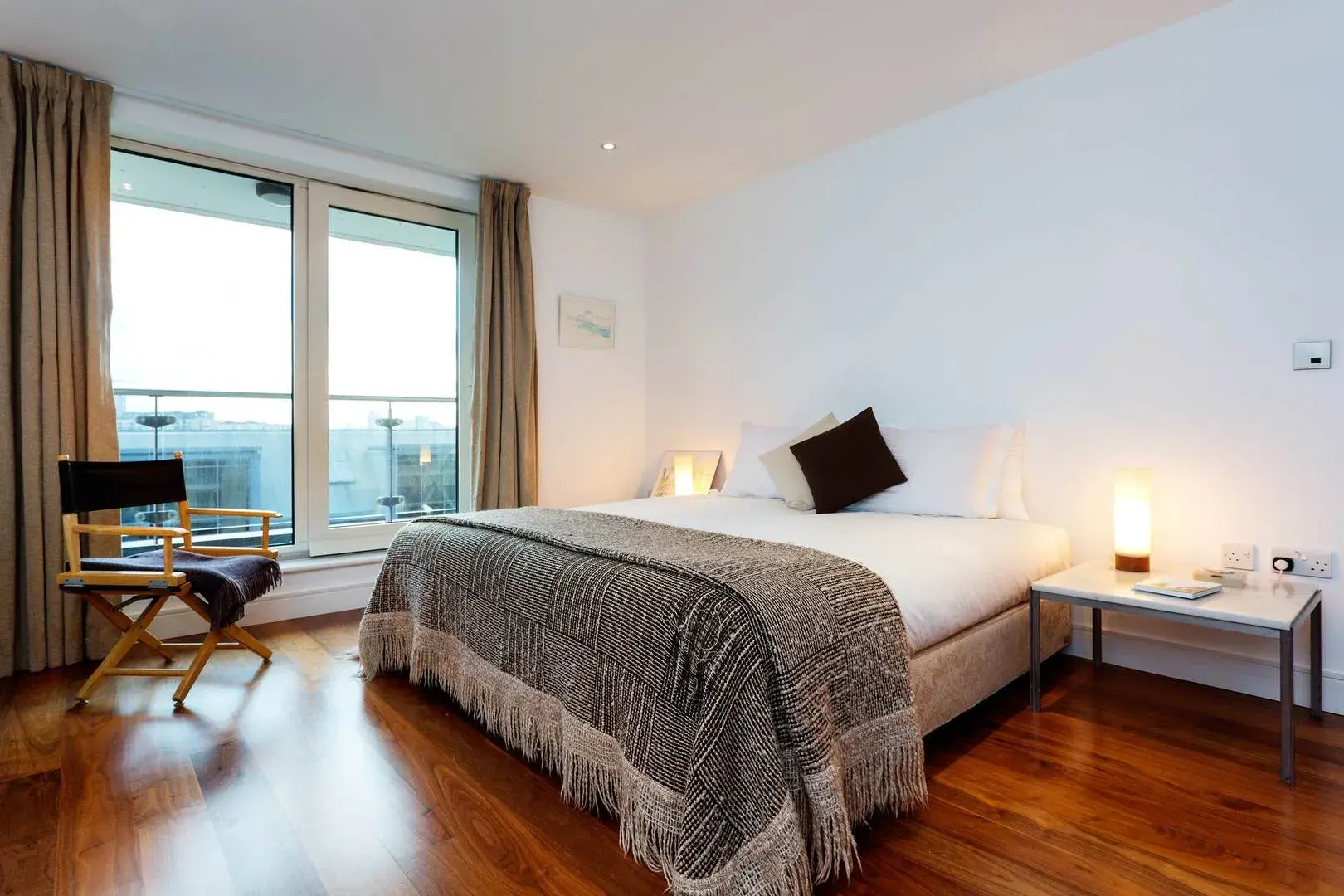 Lensbury Avenue, holiday home in Fulham, London