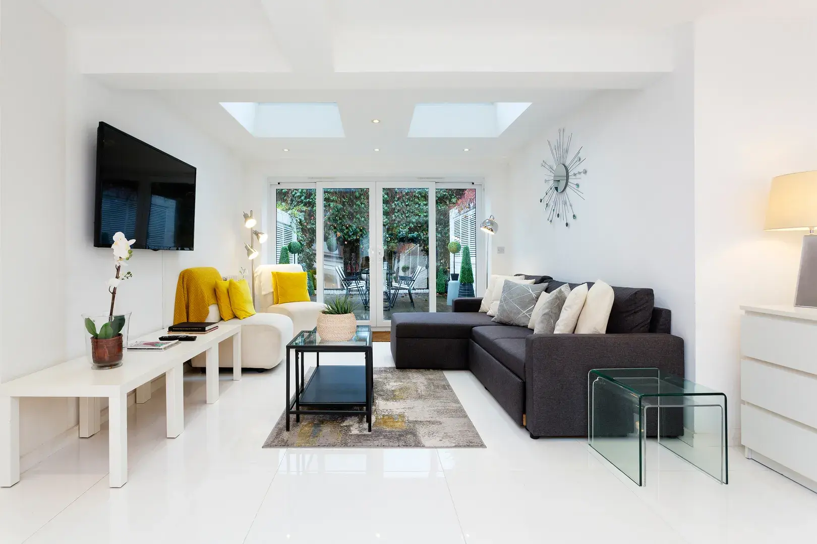 Redfield Lane, holiday home in Kensington, London