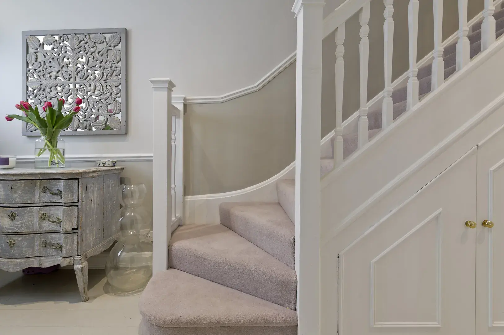 Frewin Road, holiday home in Wandsworth, London