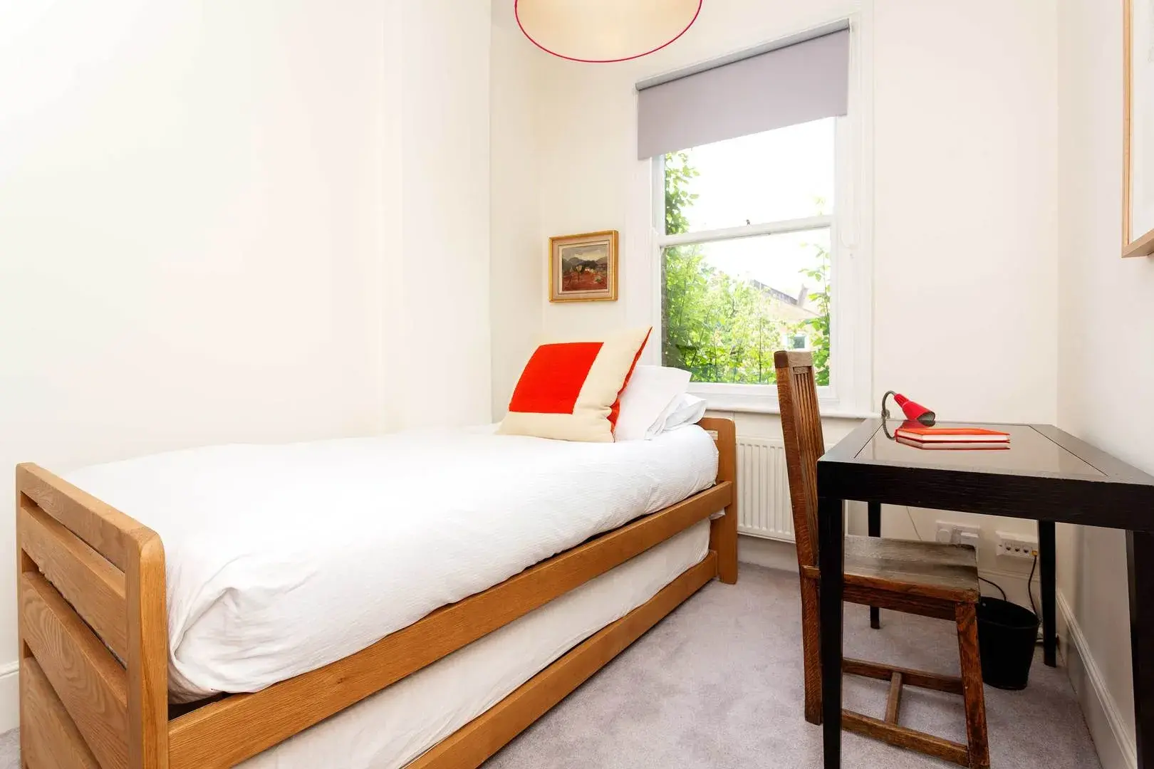 First Avenue II, holiday home in London