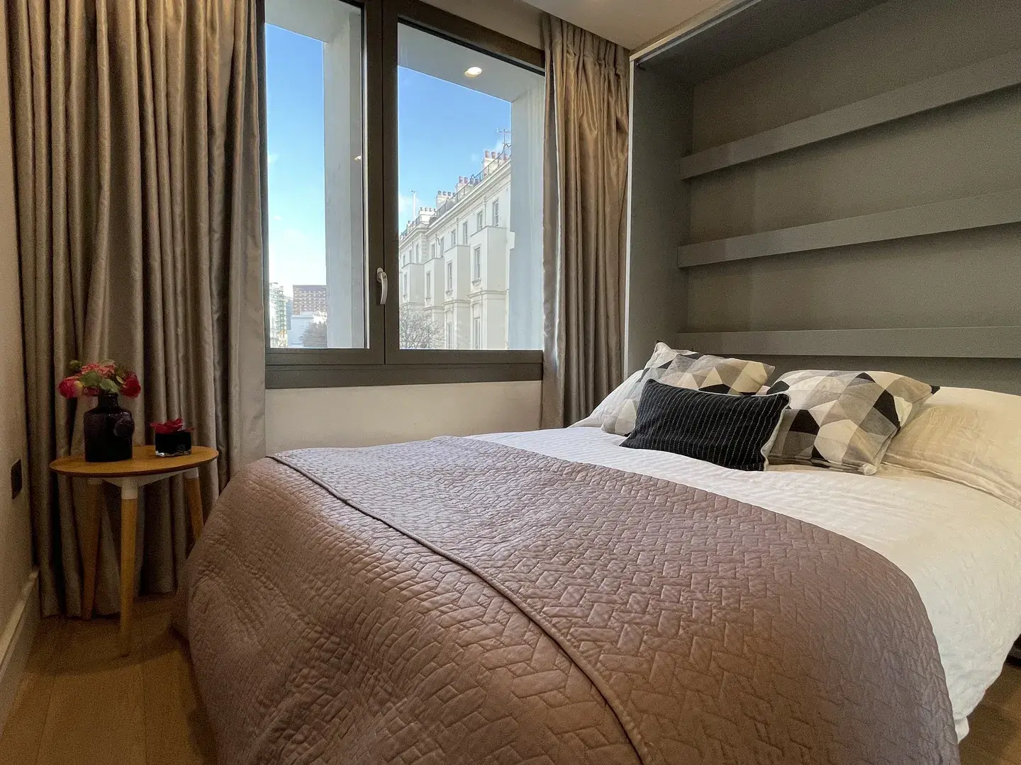 Westbourne Gardens, holiday home in Bayswater, London