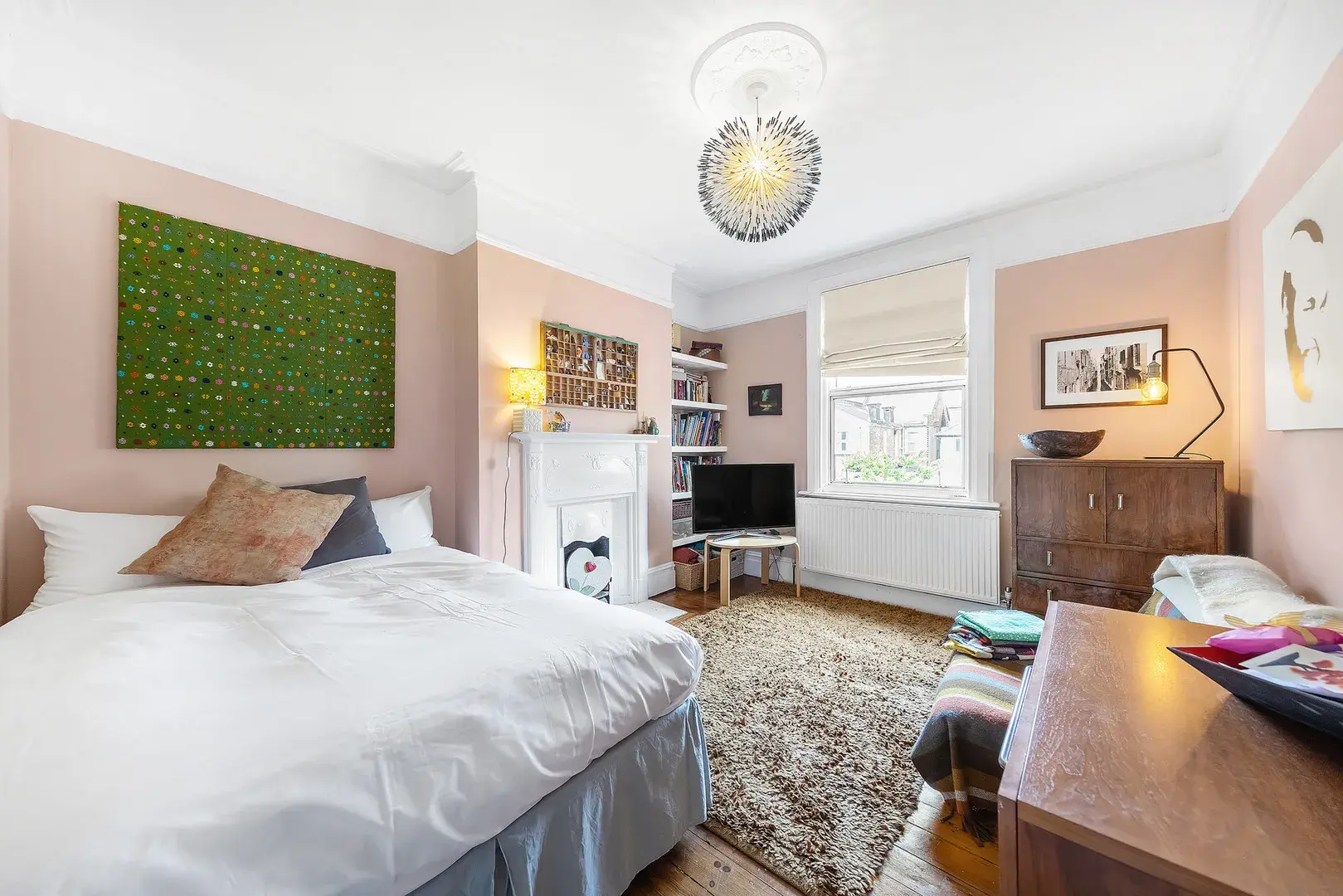 First Avenue II, holiday home in London