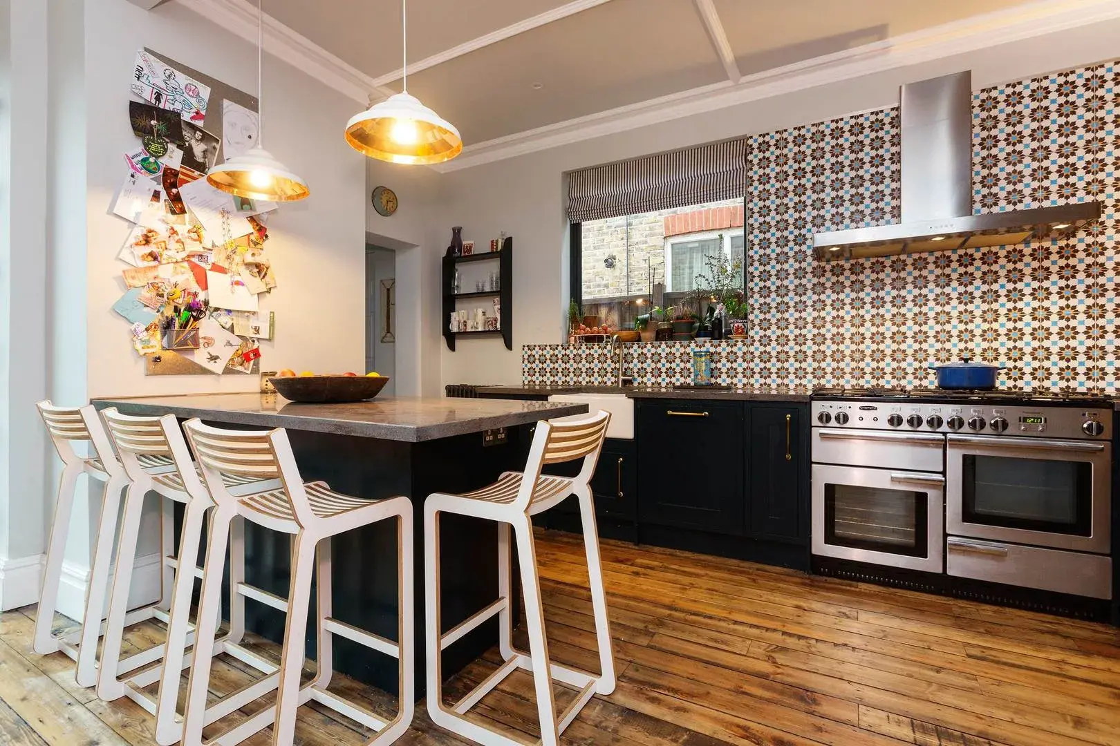 First Avenue II, holiday home in London