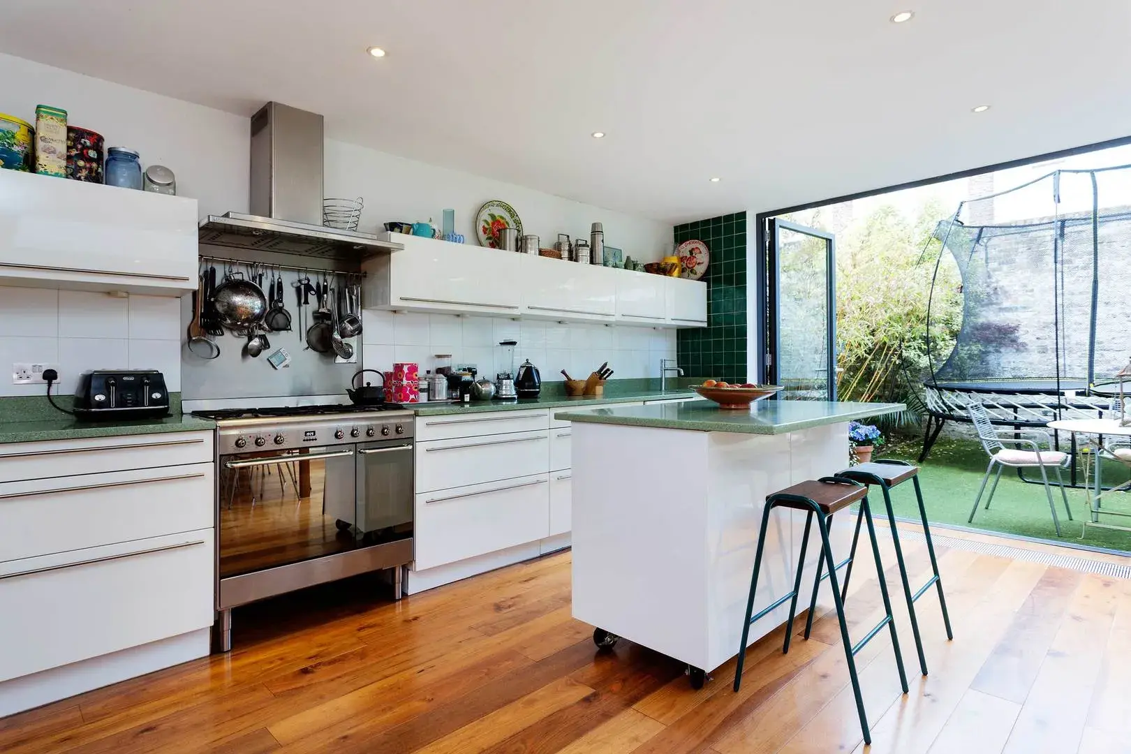 Woodsome Road, holiday home in Highgate, London