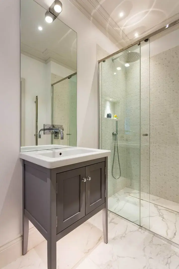 Gerard Road, holiday home in Barnes, London