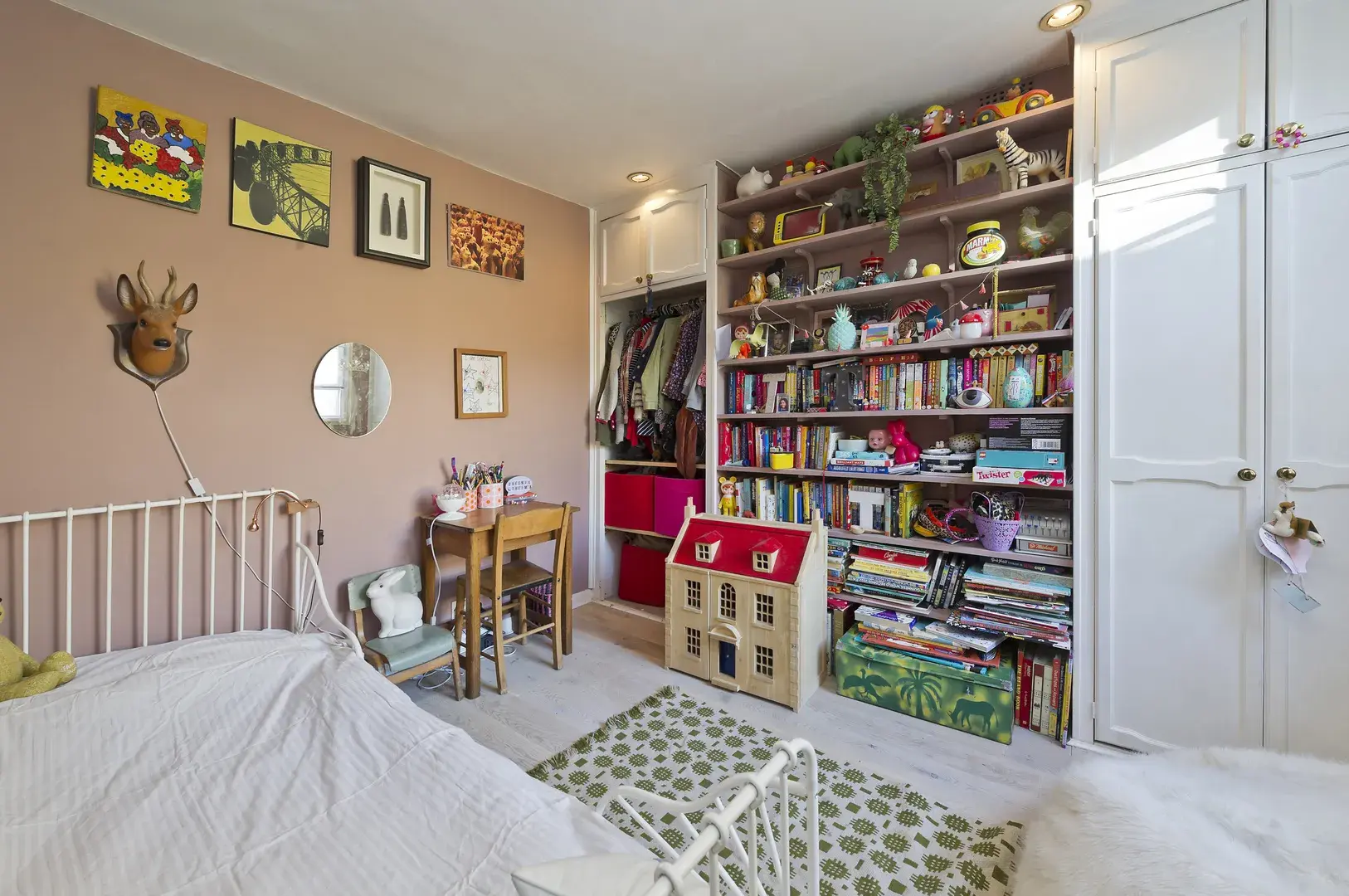 Shepherd's Bush Place, holiday home in London