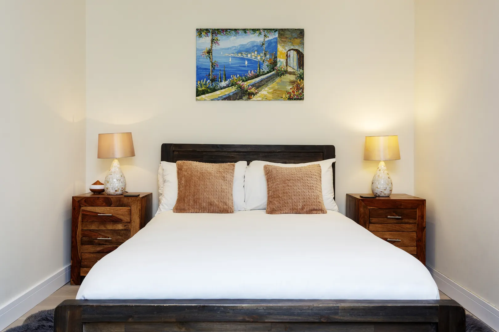 Russell Gardens Mews, holiday home in Kensington, London