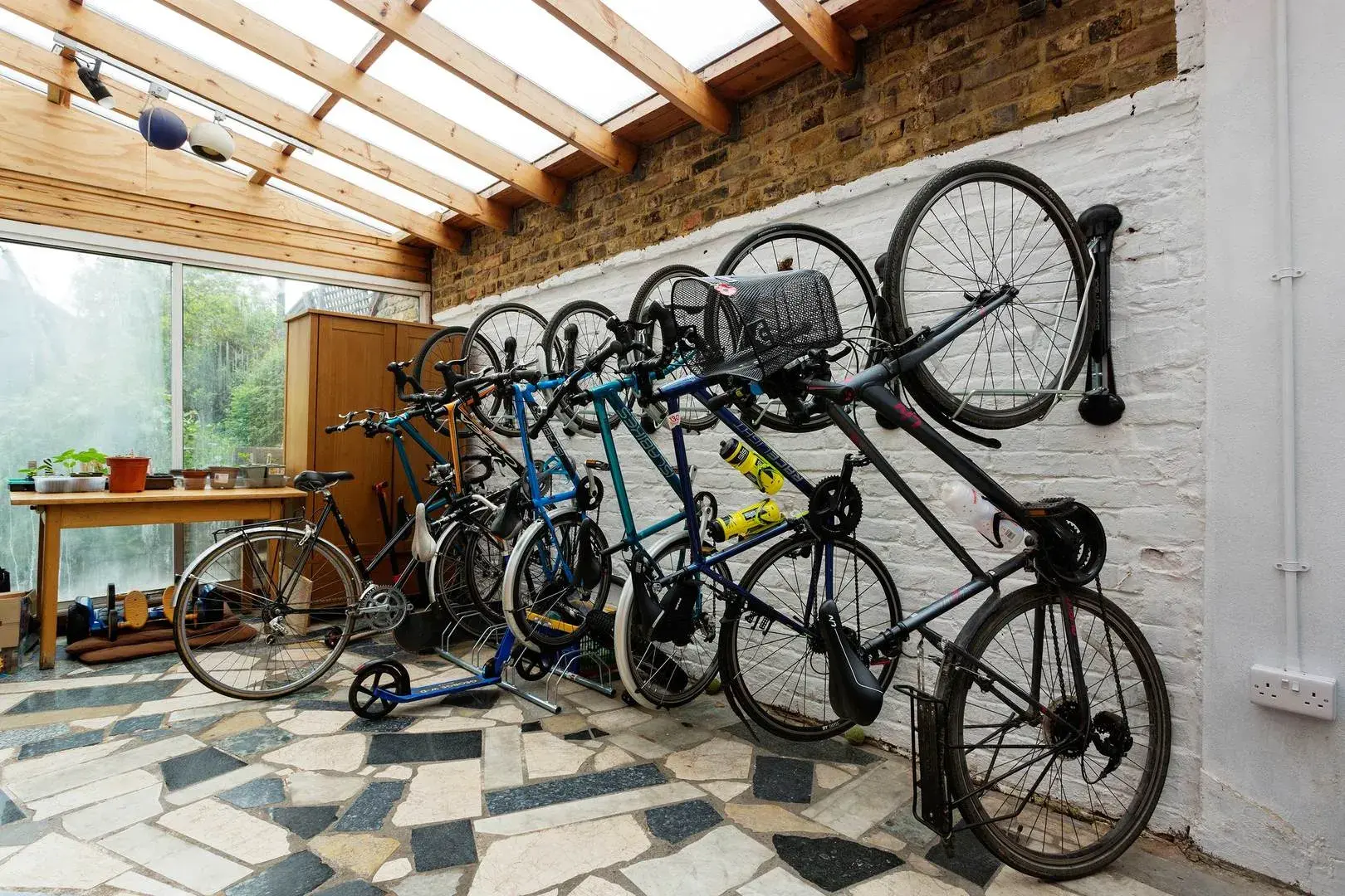 Upper Richmond Road West, holiday home in London