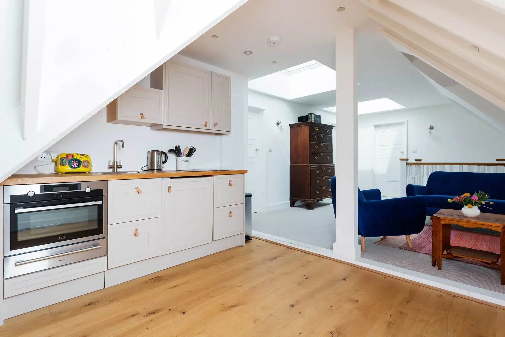 Upper Richmond Road West, holiday home in London