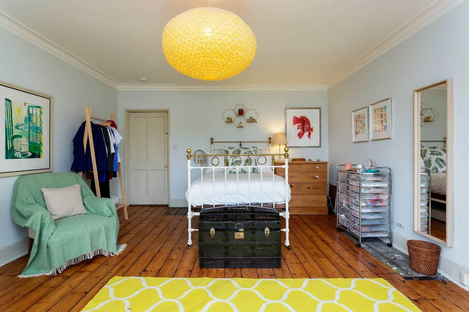 Upper Richmond Road West, holiday home in London