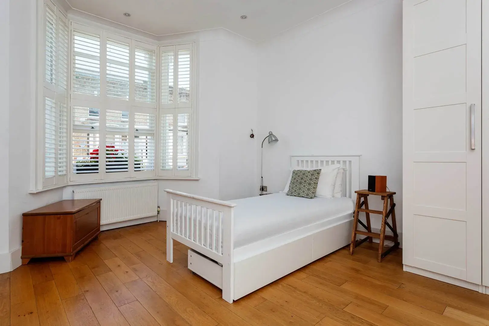 Saltram Crescent, holiday home in London
