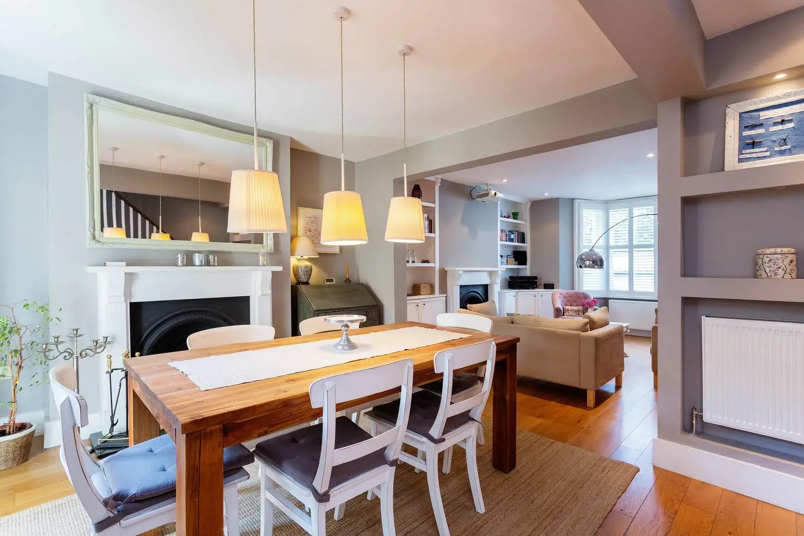 Saltram Crescent, holiday home in London