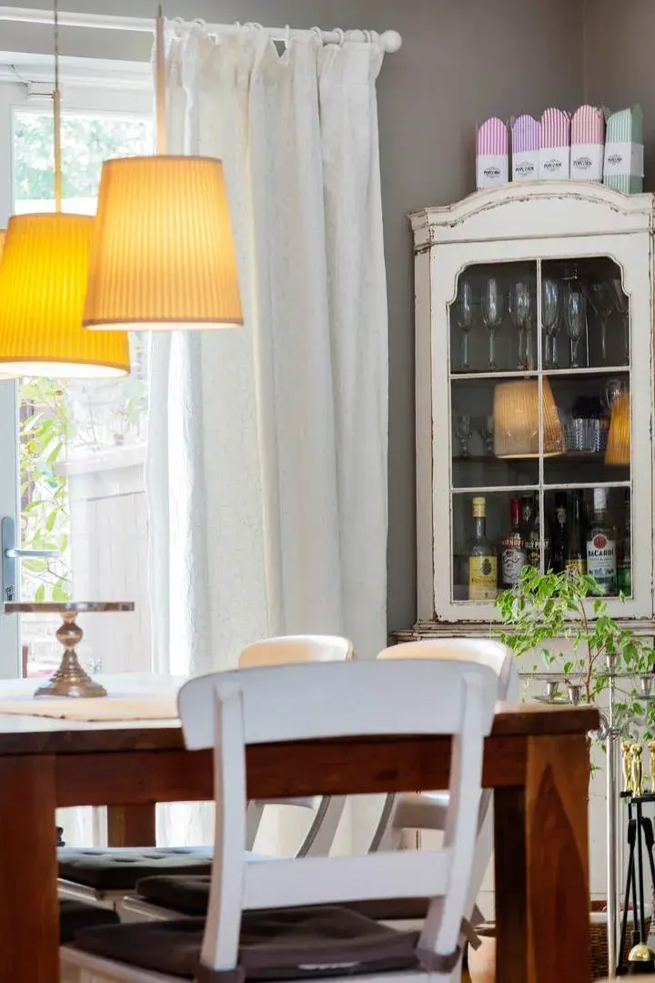 Saltram Crescent, holiday home in London