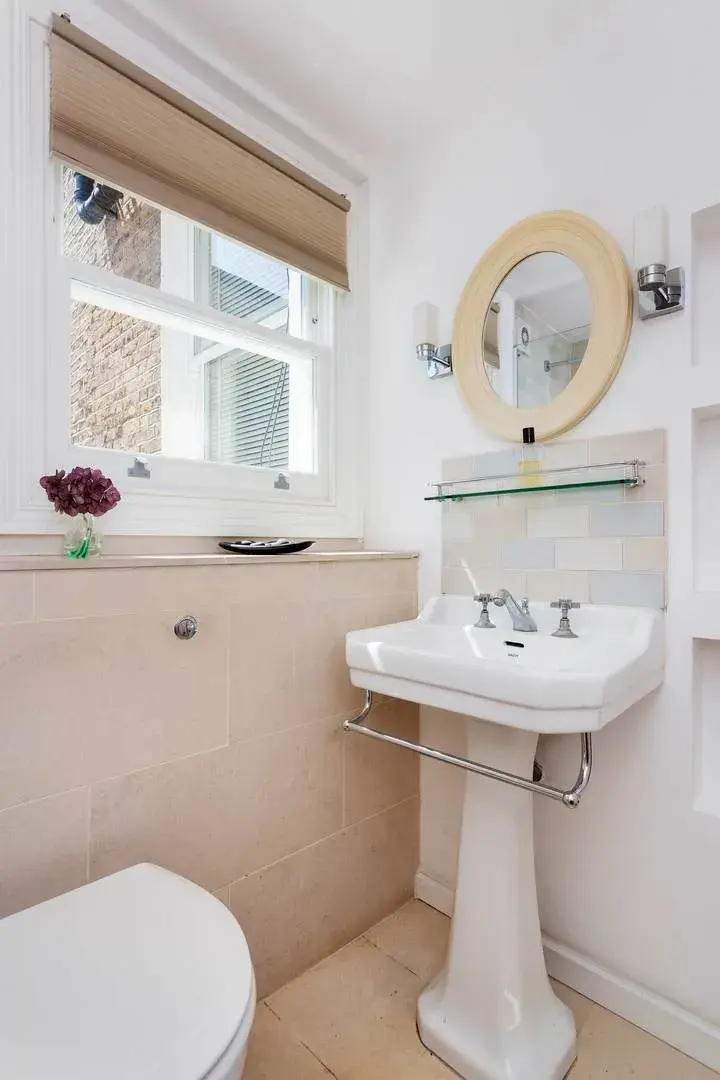 Saltram Crescent, holiday home in London