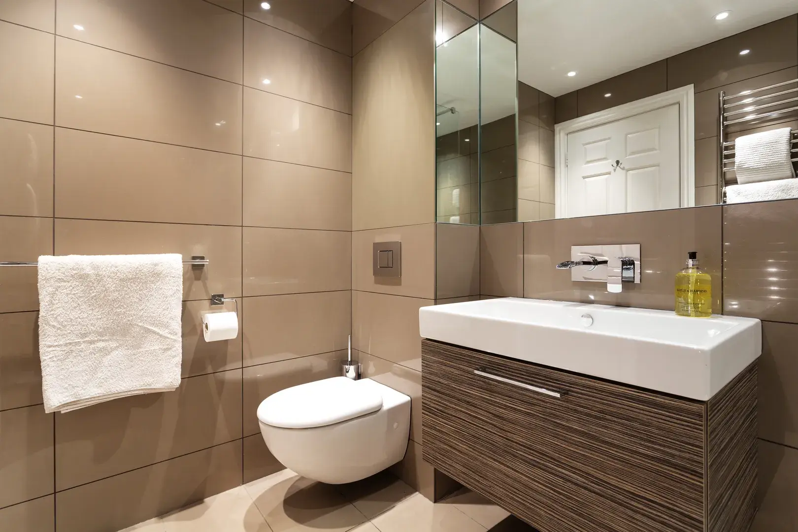 Castellain Road II, holiday home in London