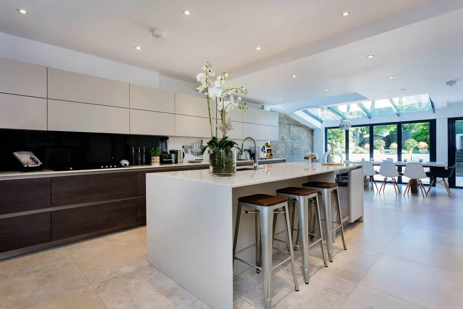 Larkhall Rise, holiday home in Clapham, London