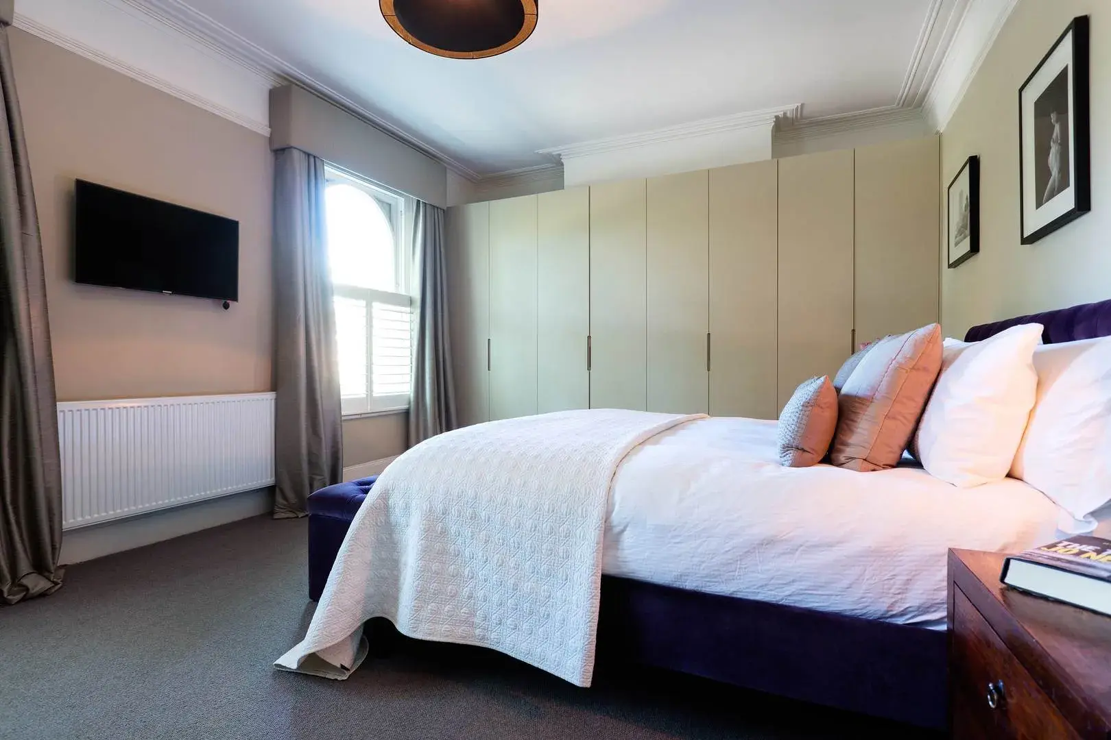 Larkhall Rise, holiday home in Clapham, London