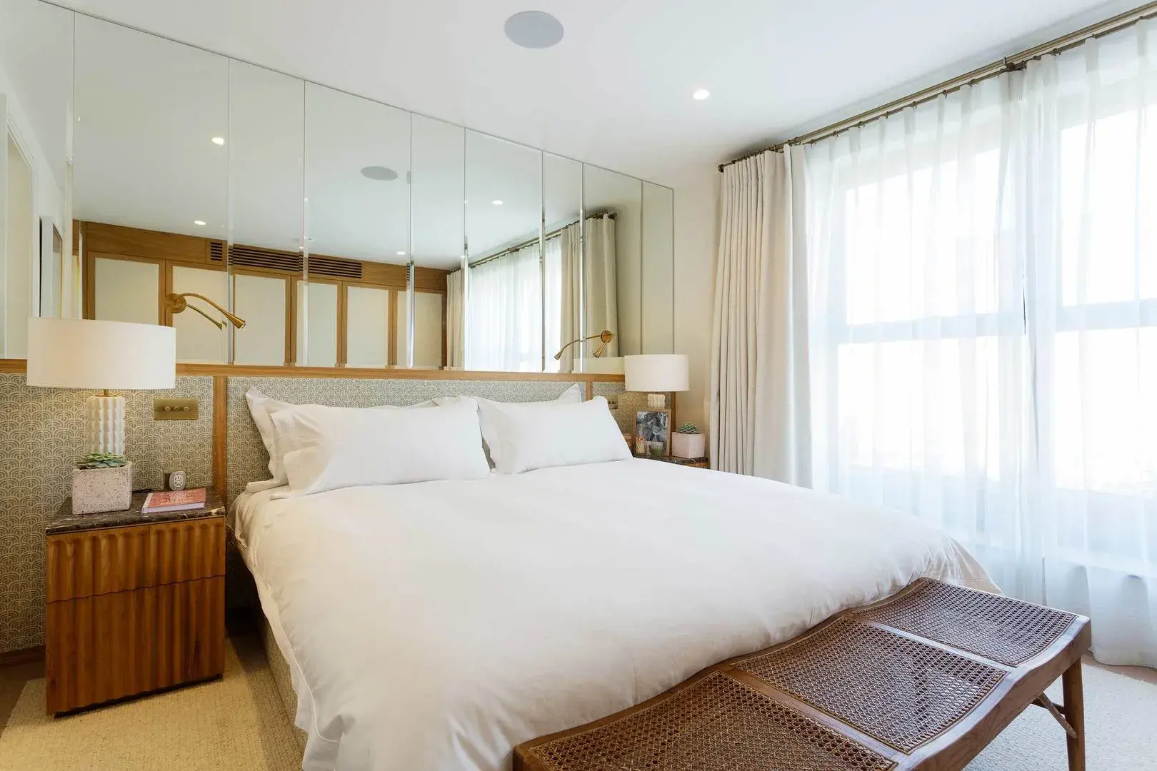 St Dionis Road, holiday home in Fulham, London