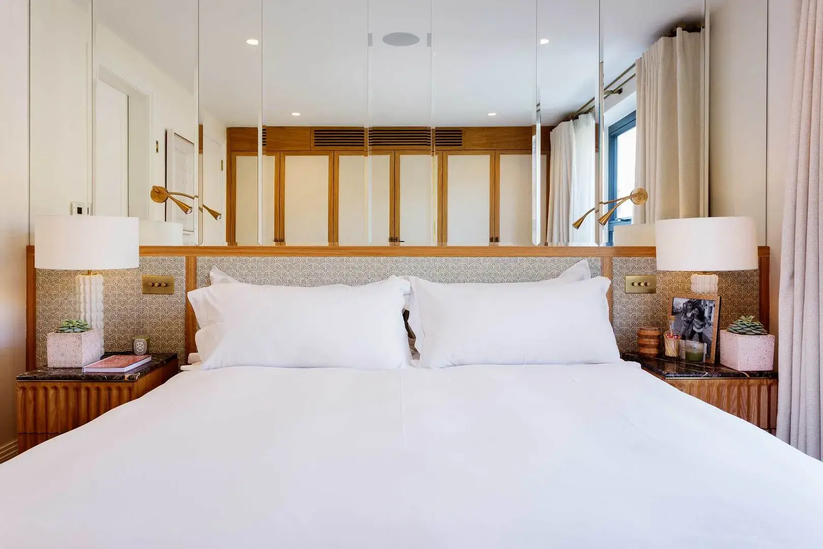 St Dionis Road, holiday home in Fulham, London