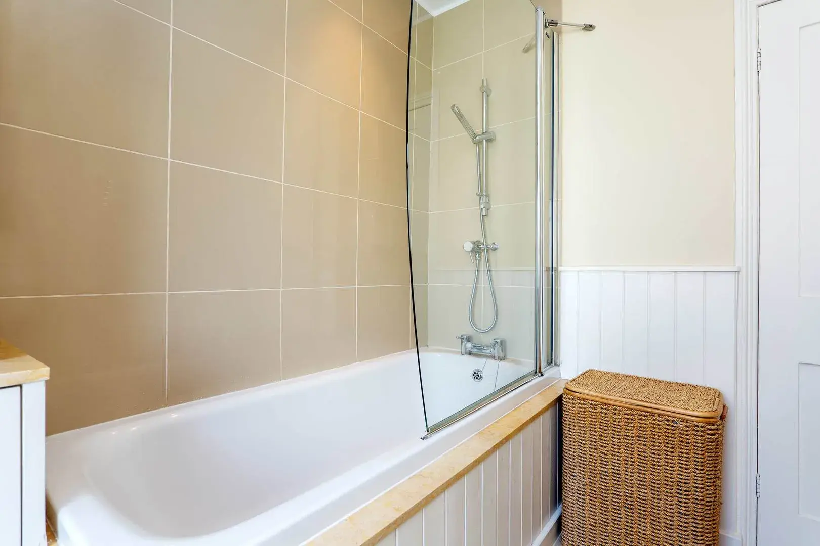 Chetwynd Road, holiday home in London