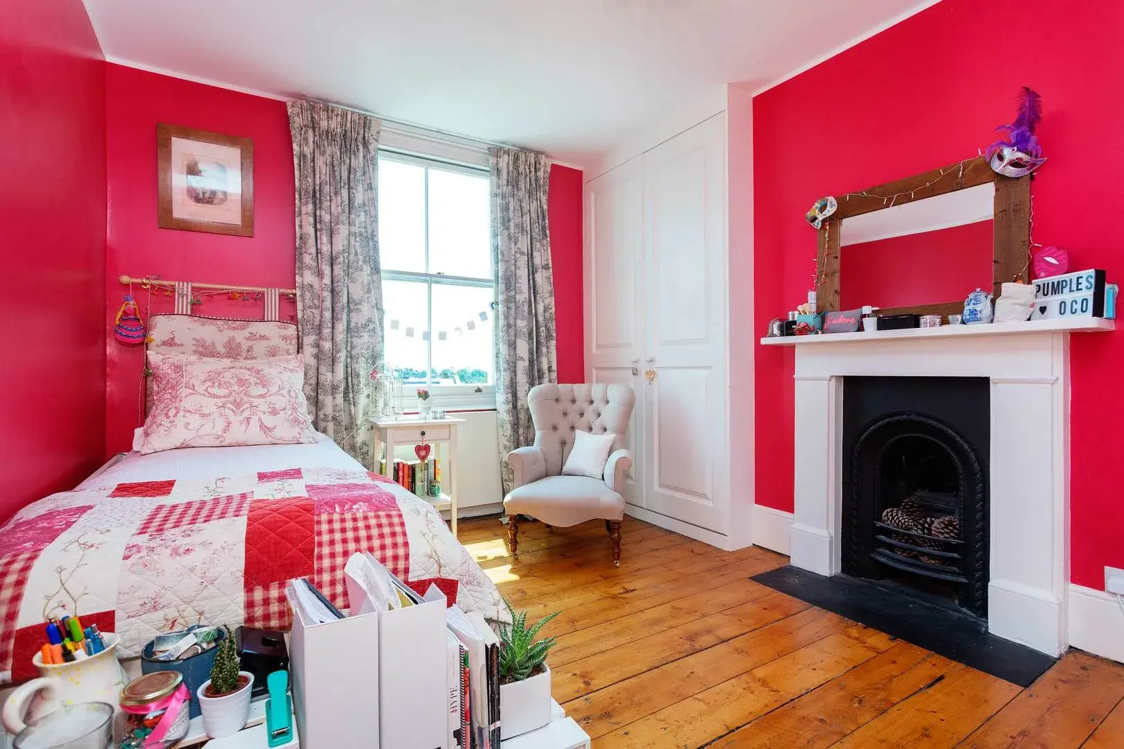 Chetwynd Road, holiday home in London