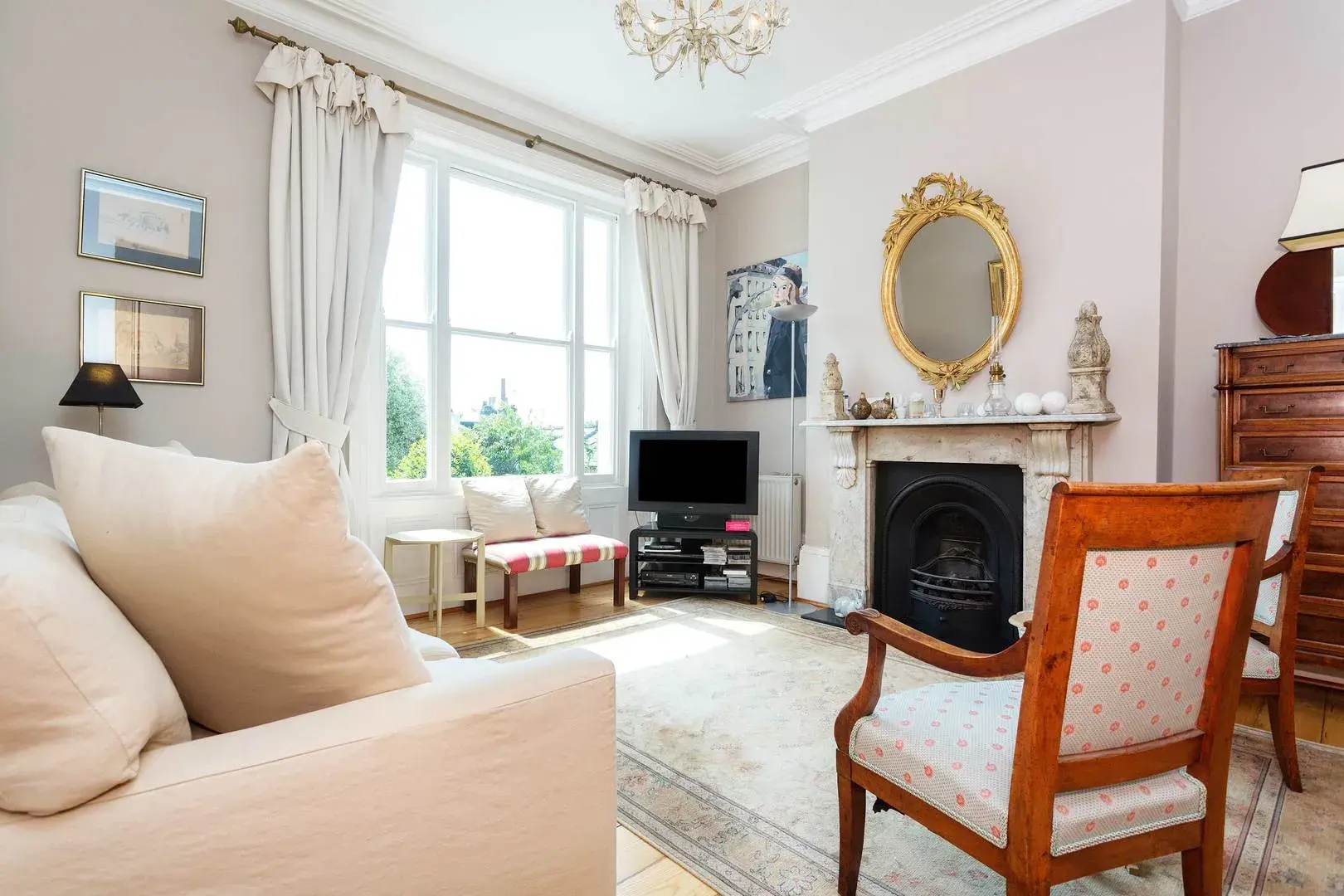 Chetwynd Road, holiday home in London