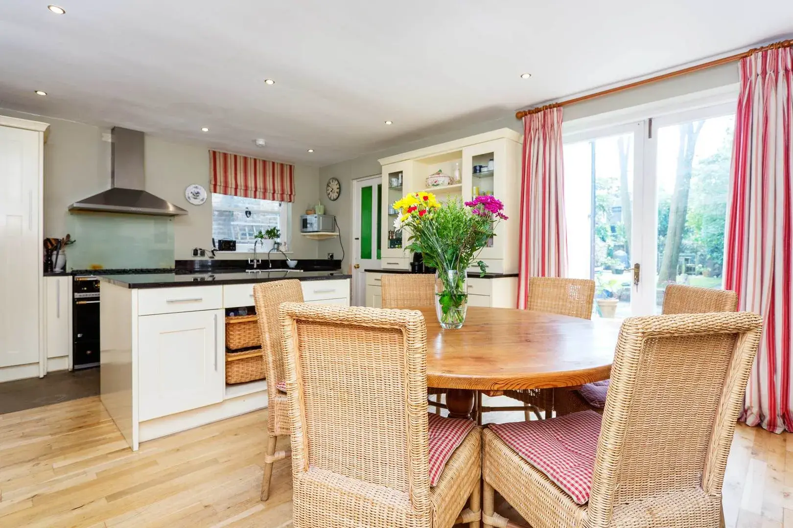 Chetwynd Road, holiday home in London