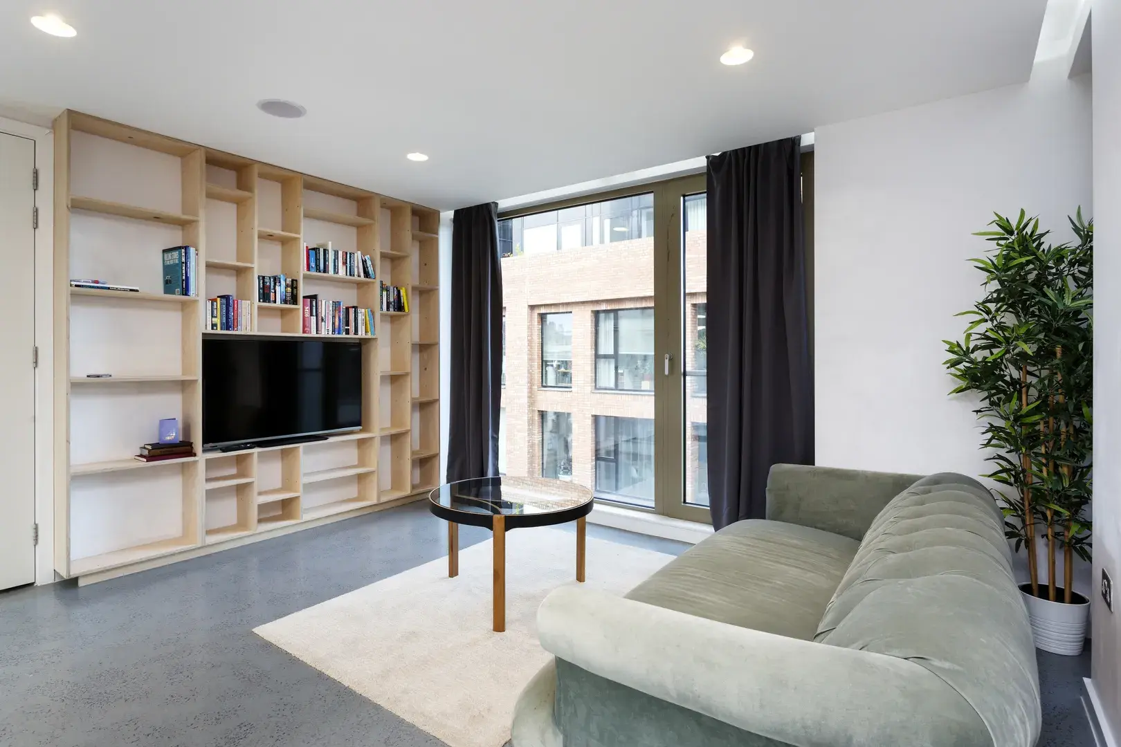 Sidworth Street, holiday home in London